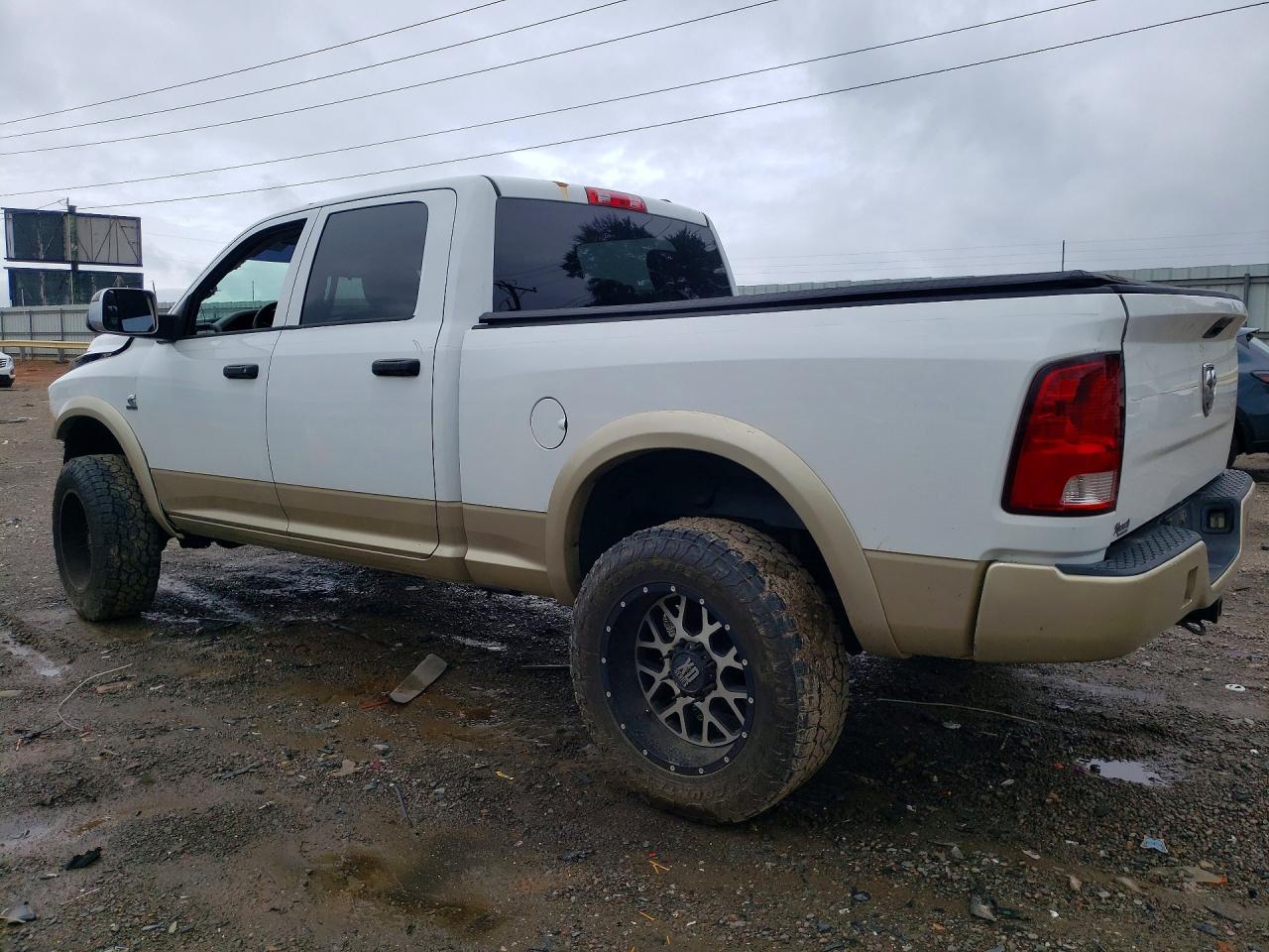 2012 Dodge Ram 2500 St Белый vin: 3C6UD5CL7CG182151