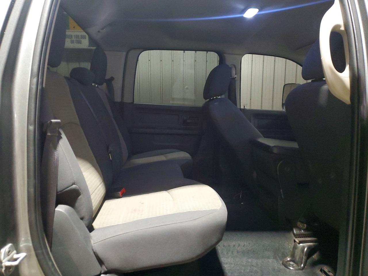 2012 Dodge Ram 2500 St Gray vin: 3C6UD5CL8CG142726