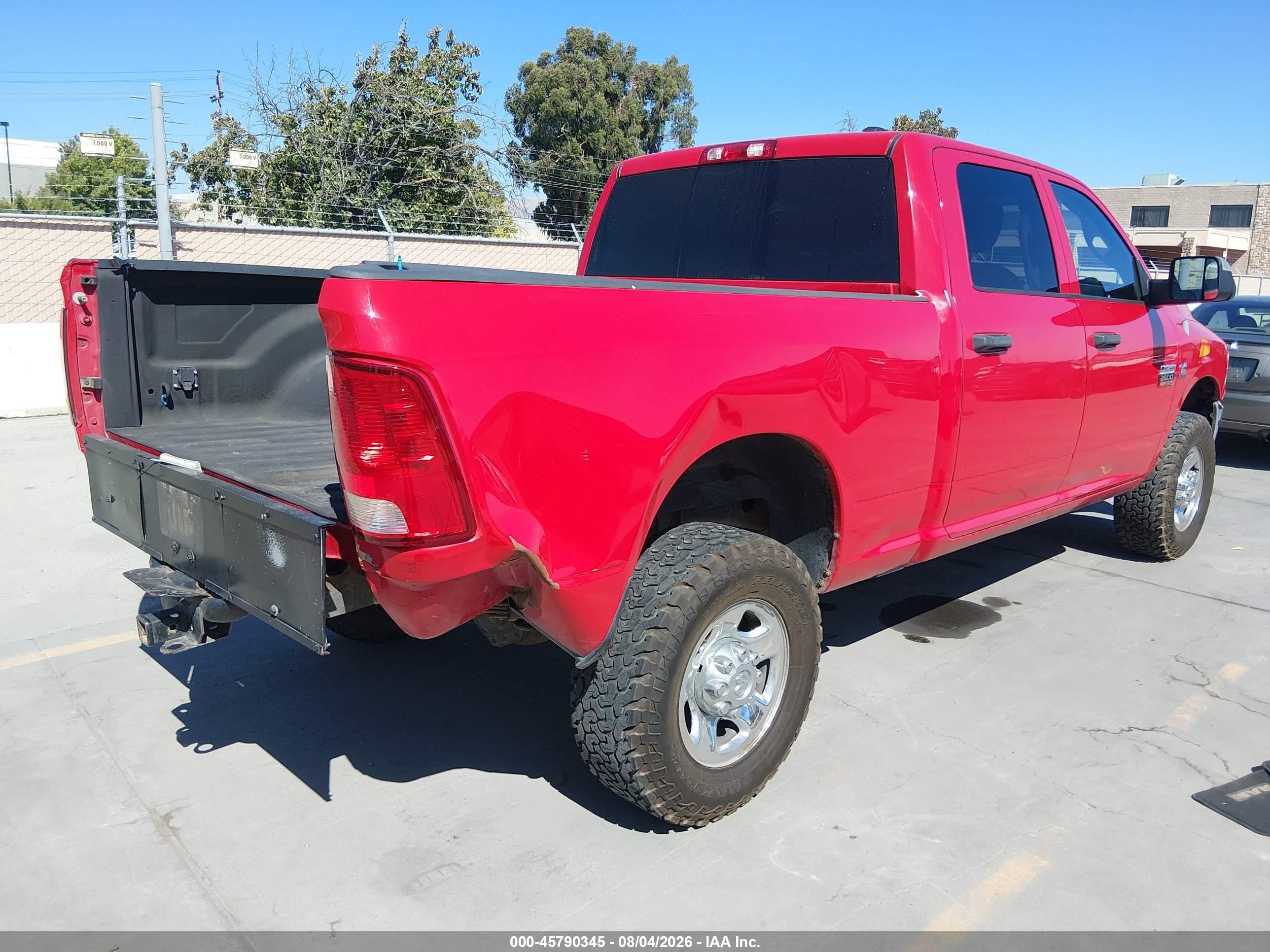 2012 Ram 2500 St Red vin: 3C6UD5CL9CG289556