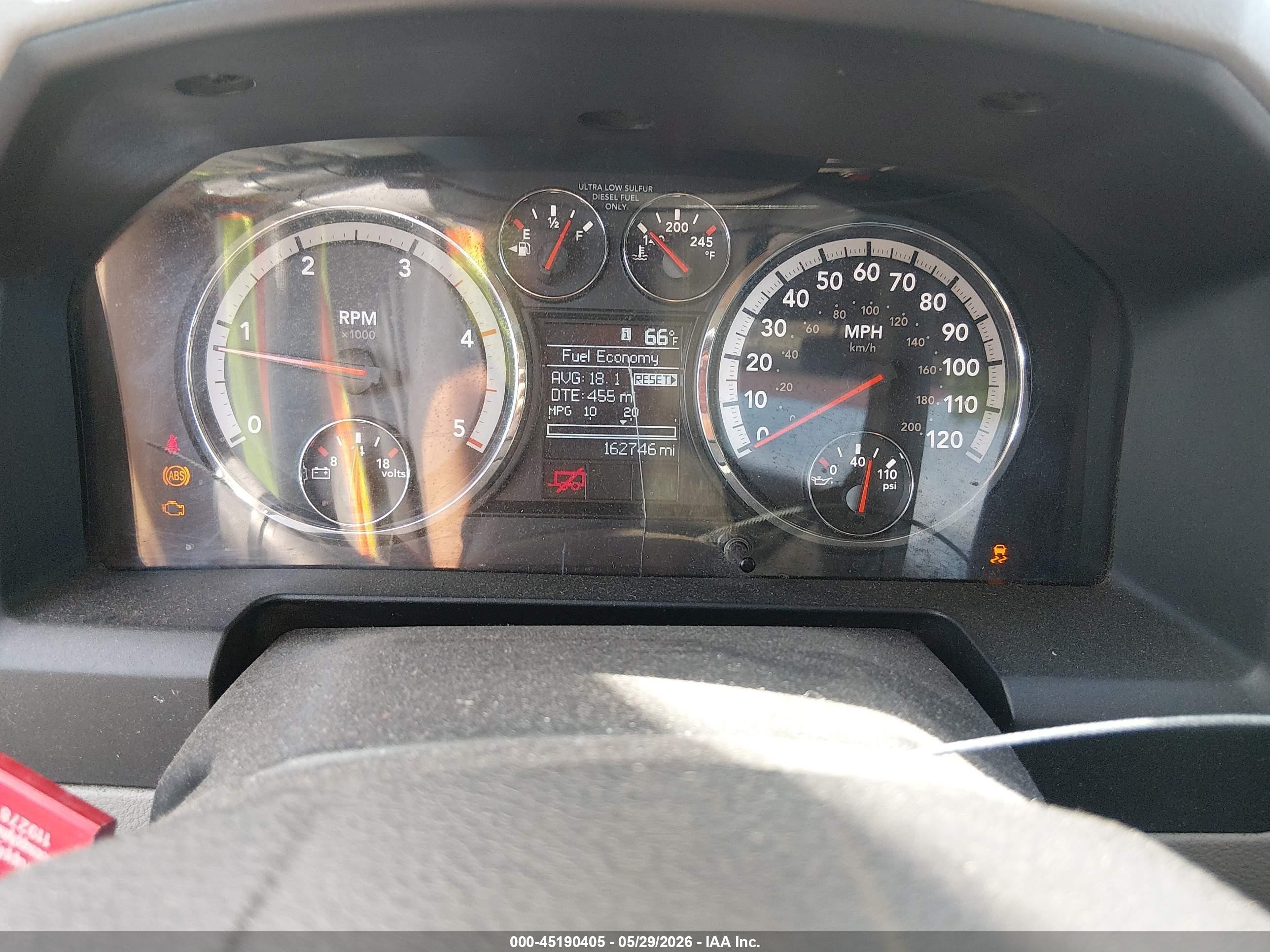 2012 Ram 2500 St Red vin: 3C6UD5CLXCG272345