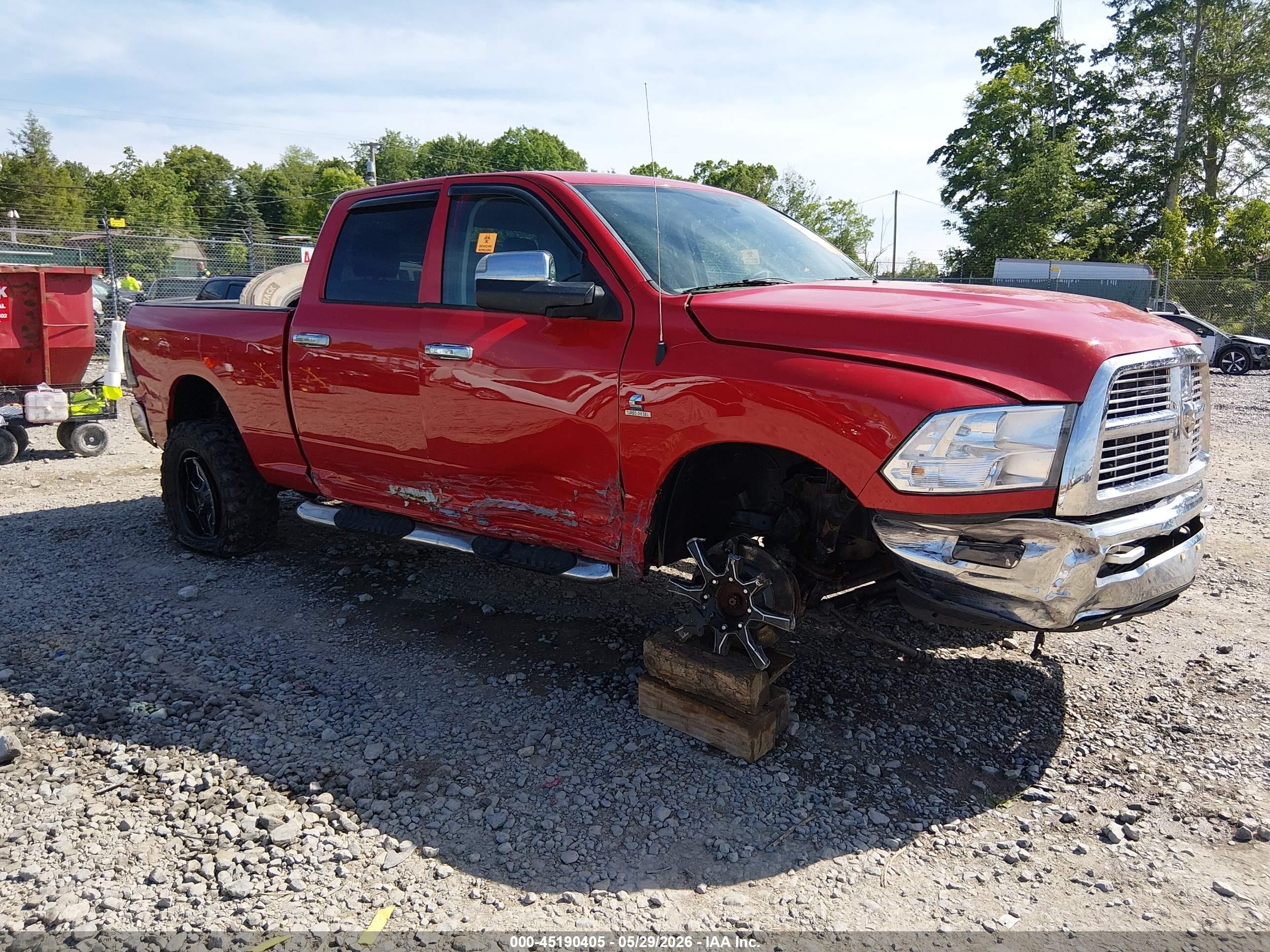 2012 Ram 2500 St Red vin: 3C6UD5CLXCG272345