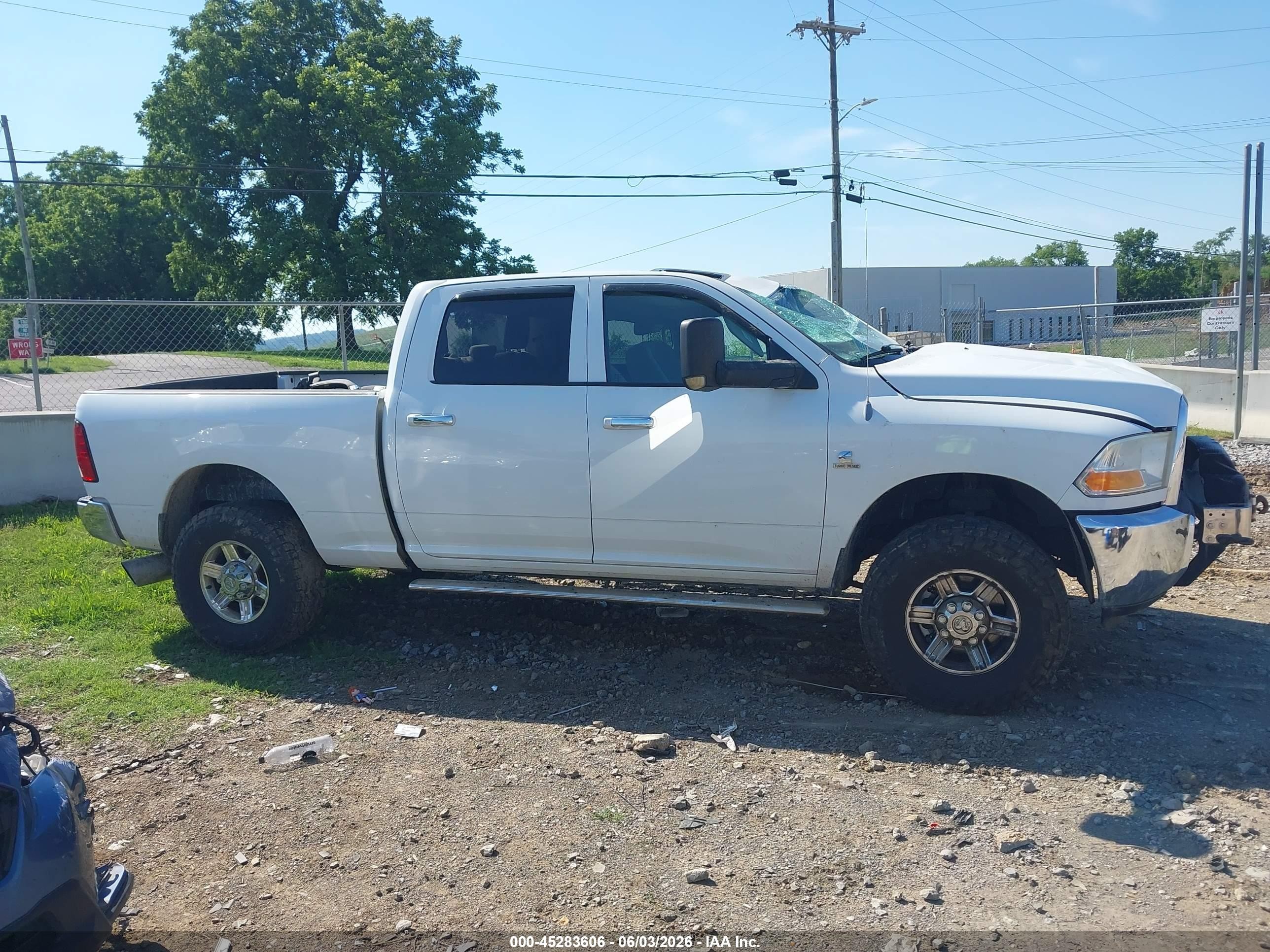 2012 Ram 2500 Slt Белый vin: 3C6UD5DL9CG225810