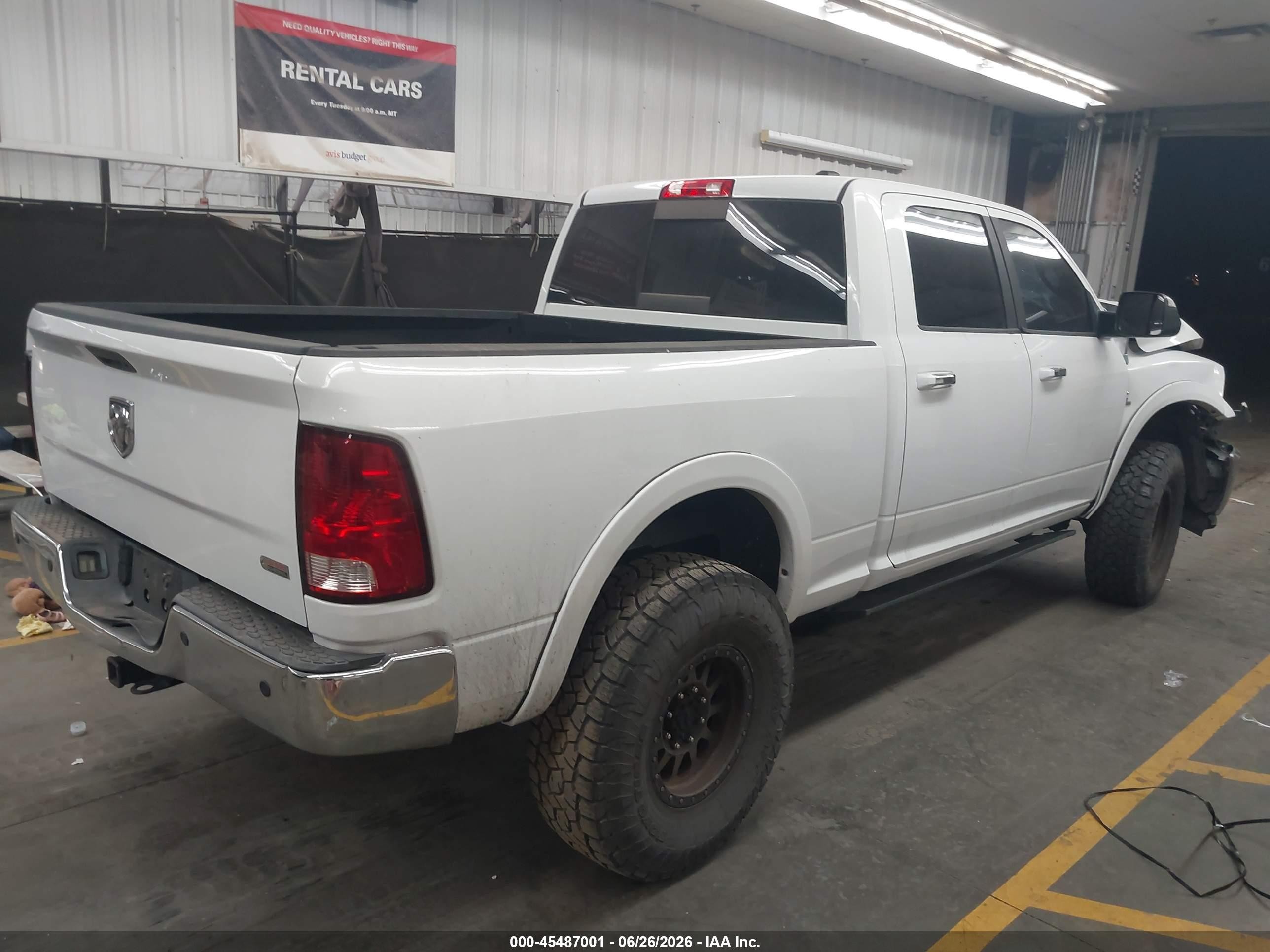2012 Ram 2500 Big Horn Белый vin: 3C6UD5DLXCG336379