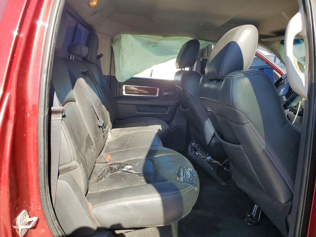 2012 Dodge Ram 2500 Laramie Burgundy vin: 3C6UD5FL4CG155999