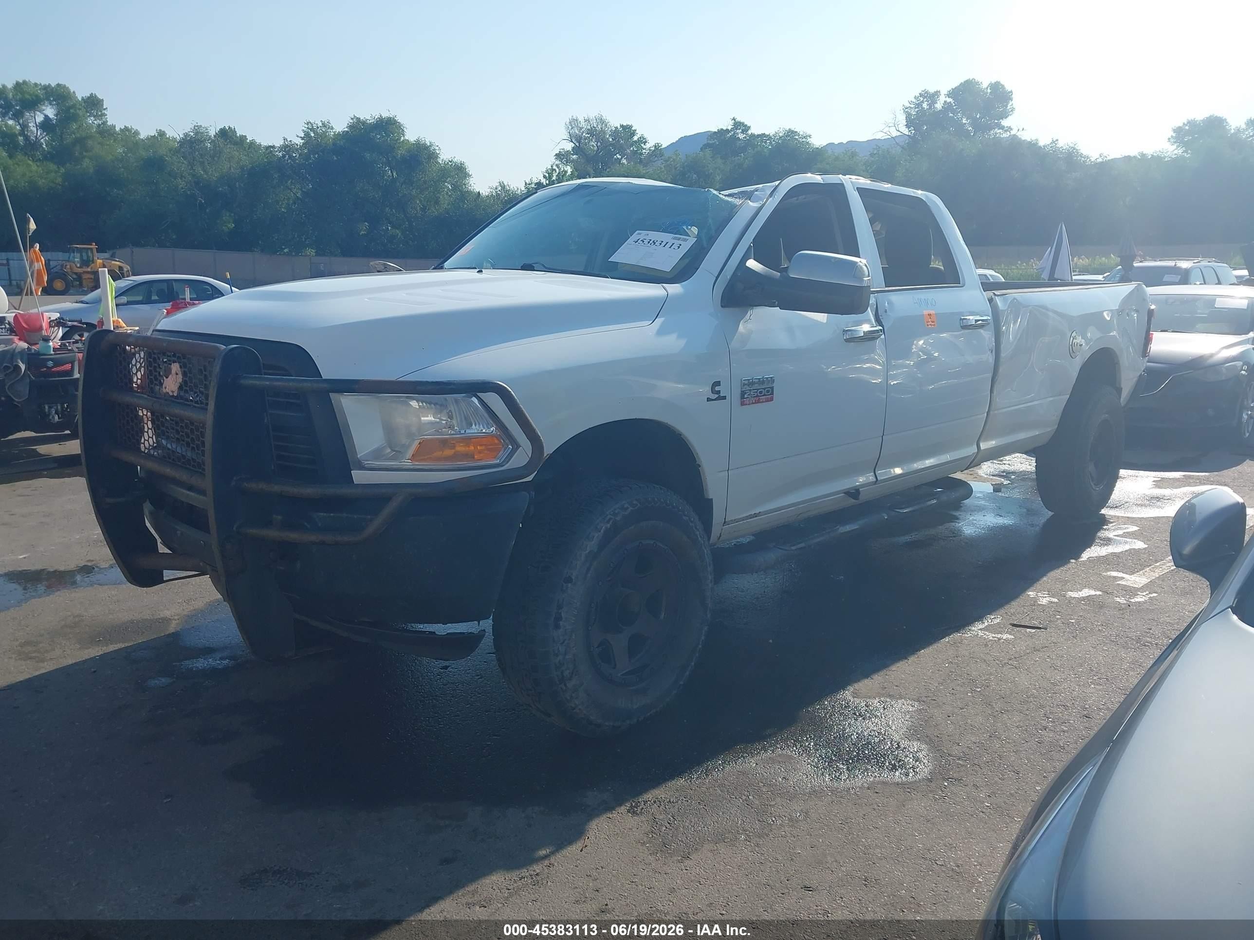 2012 Ram 2500 St White vin: 3C6UD5HL4CG131134