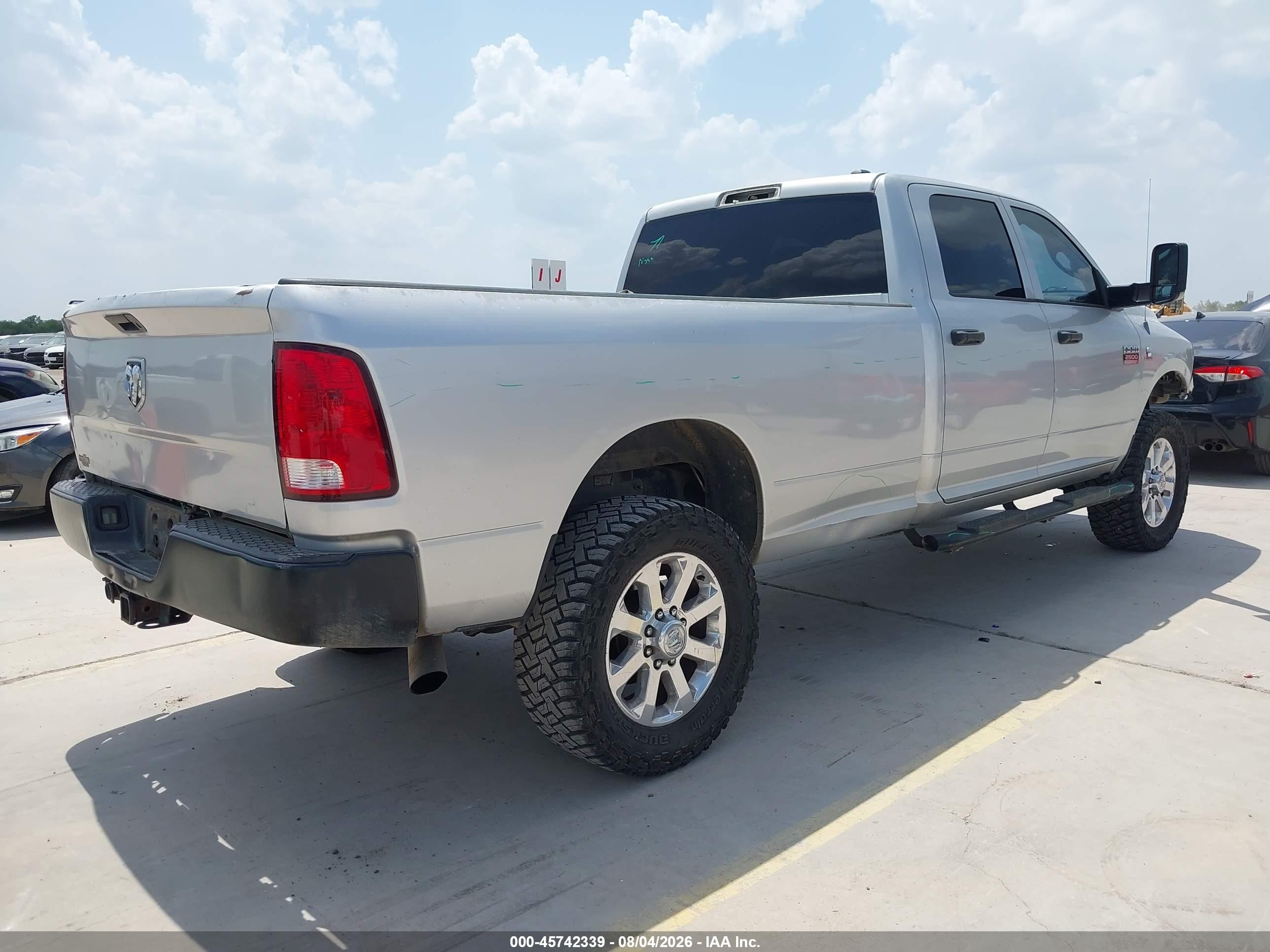 2012 Ram 2500 St Silver vin: 3C6UD5HL8CG225307
