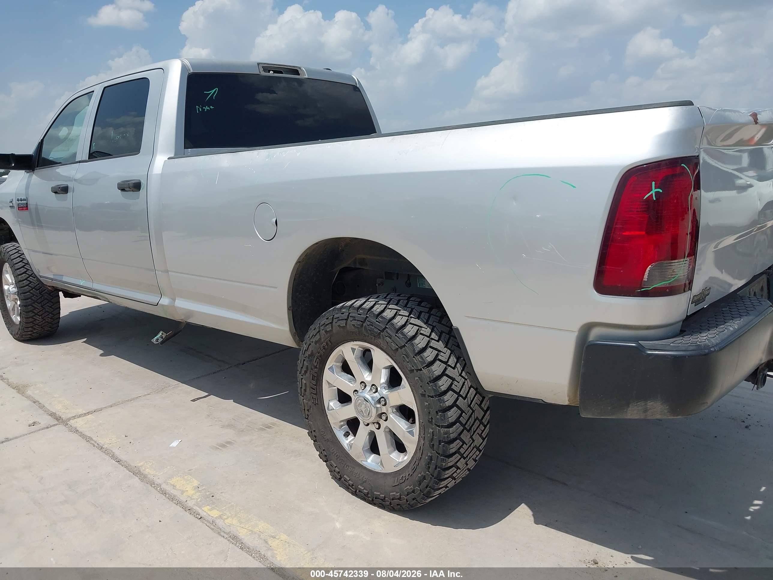 2012 Ram 2500 St Silver vin: 3C6UD5HL8CG225307