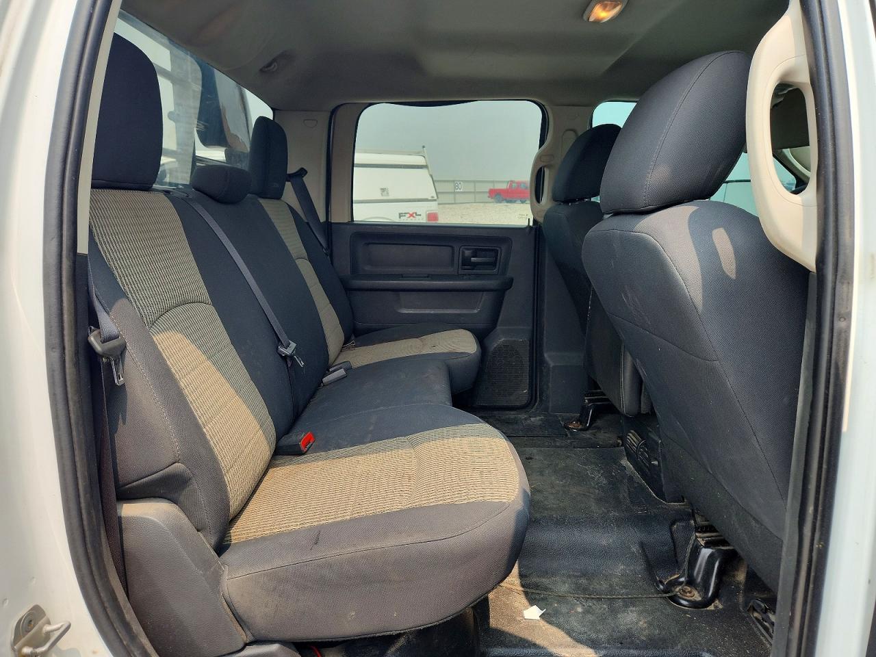 2012 Dodge Ram 2500 St White vin: 3C6UD5HL9CG171421