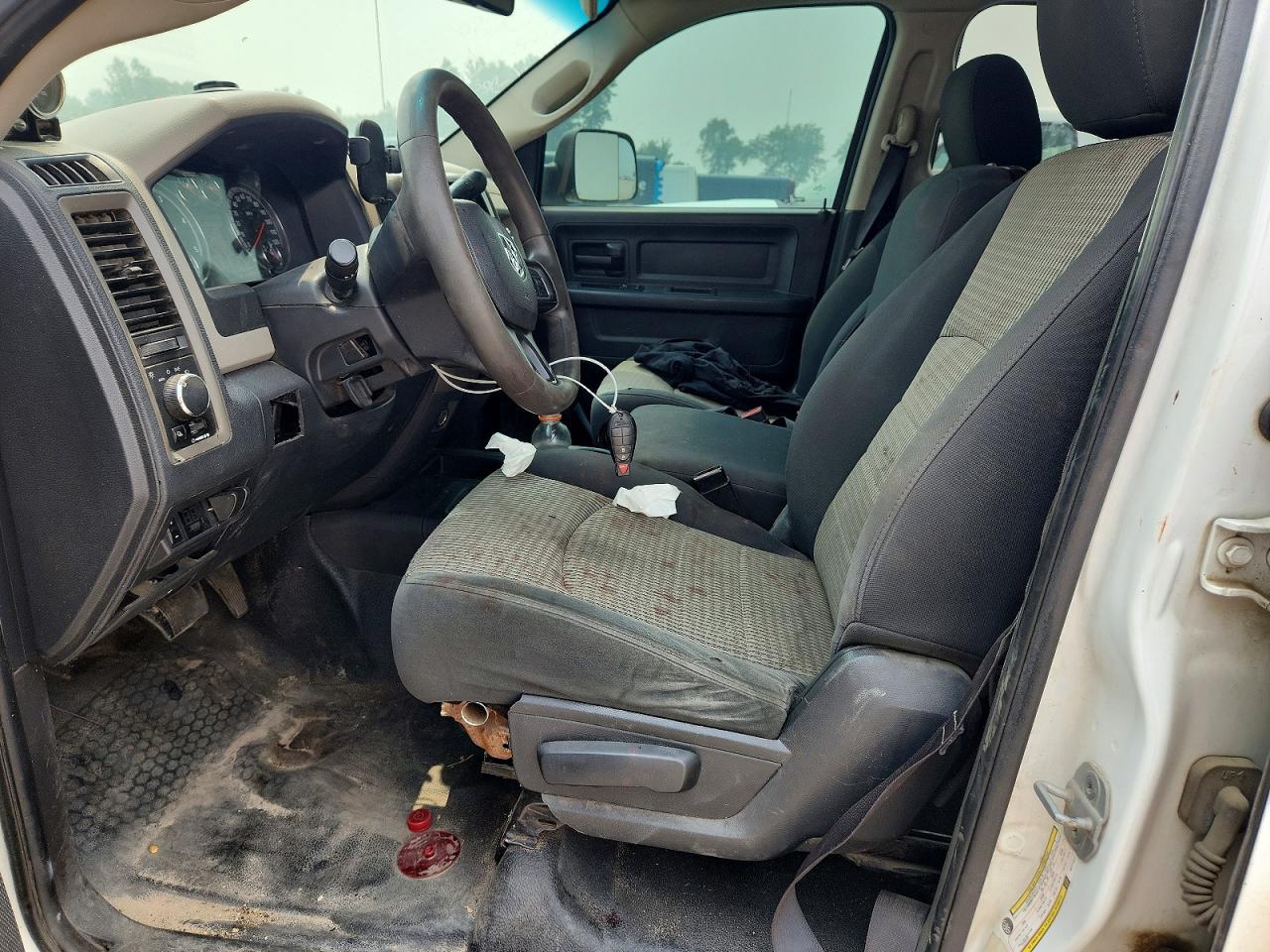 2012 Dodge Ram 2500 St White vin: 3C6UD5HL9CG171421
