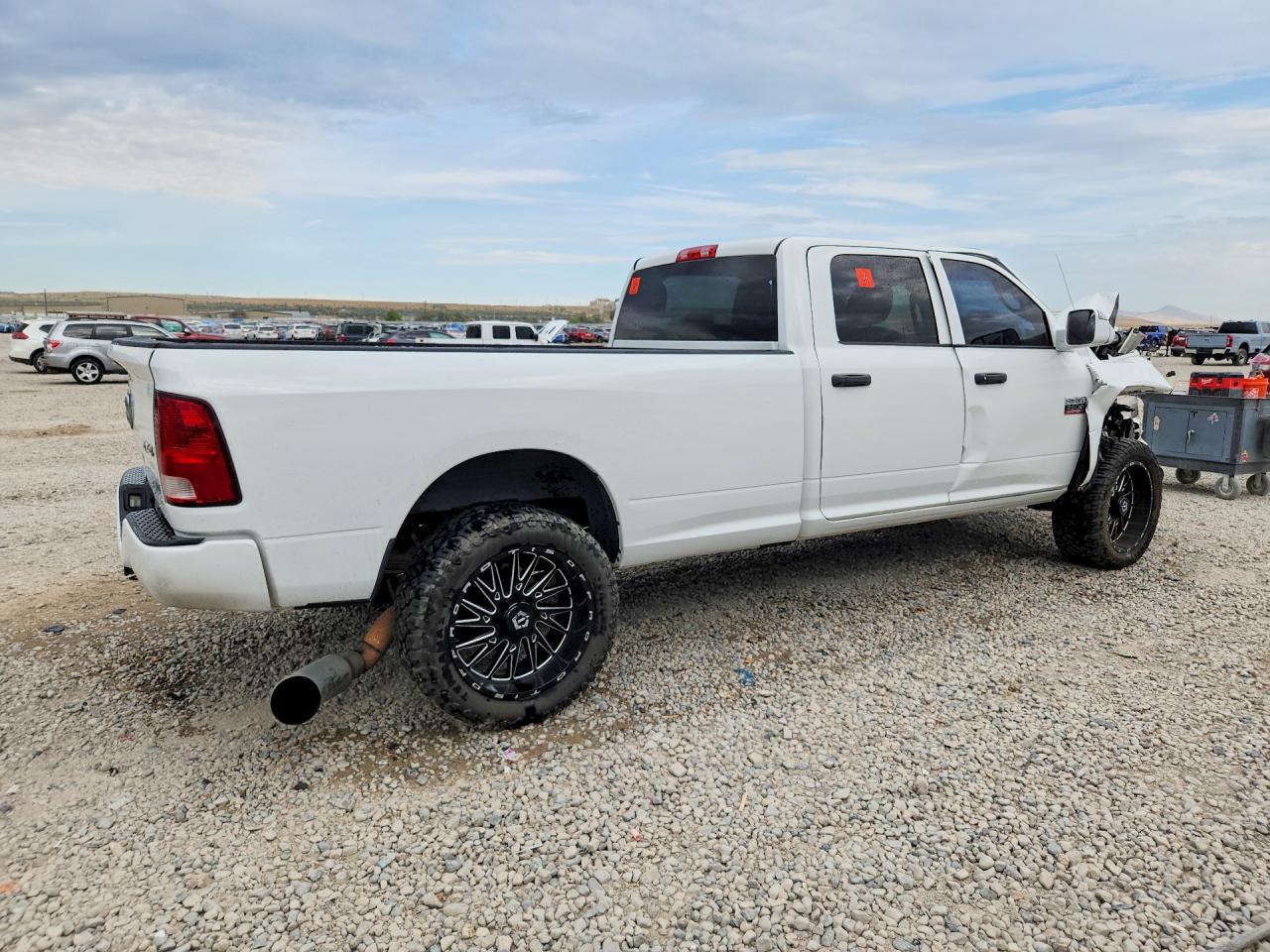 2012 Dodge Ram 2500 St White vin: 3C6UD5HL9CG269252