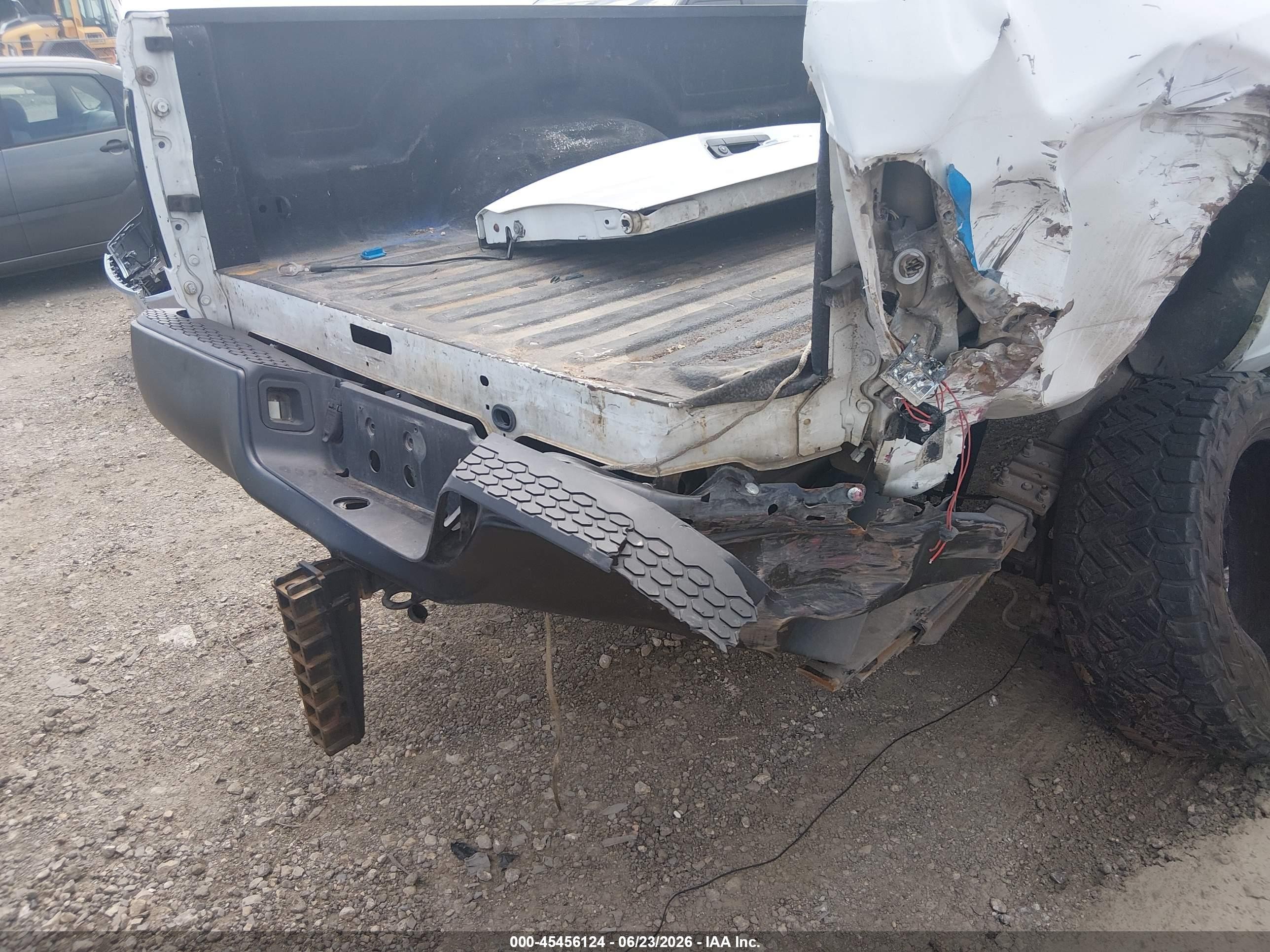 2012 Ram 2500 St White vin: 3C6UD5HL9CG284088
