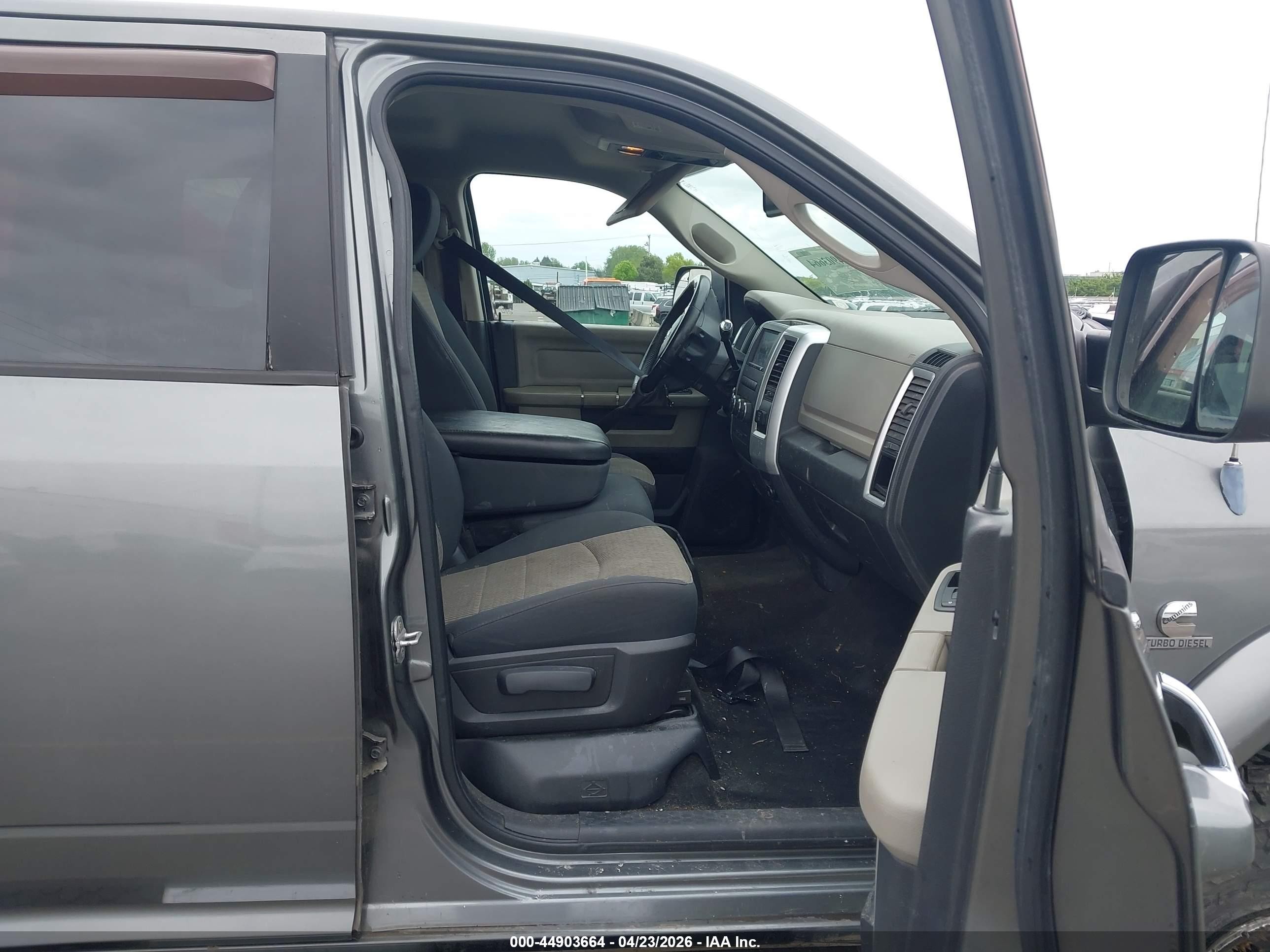 2012 Ram 2500 Slt Gray vin: 3C6UD5JL5CG177274