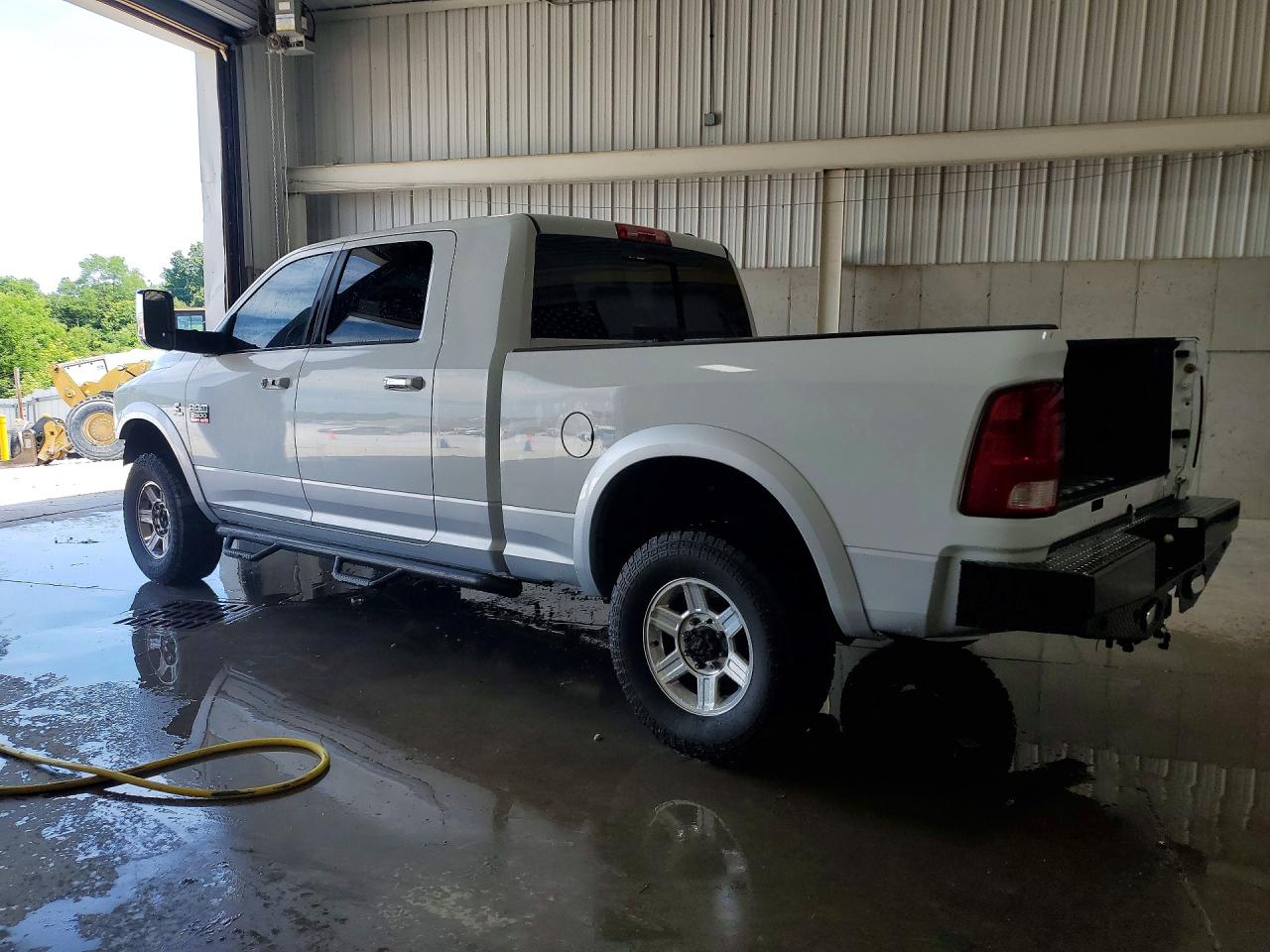 2012 Dodge Ram 2500 Laramie White vin: 3C6UD5NL4CG199518