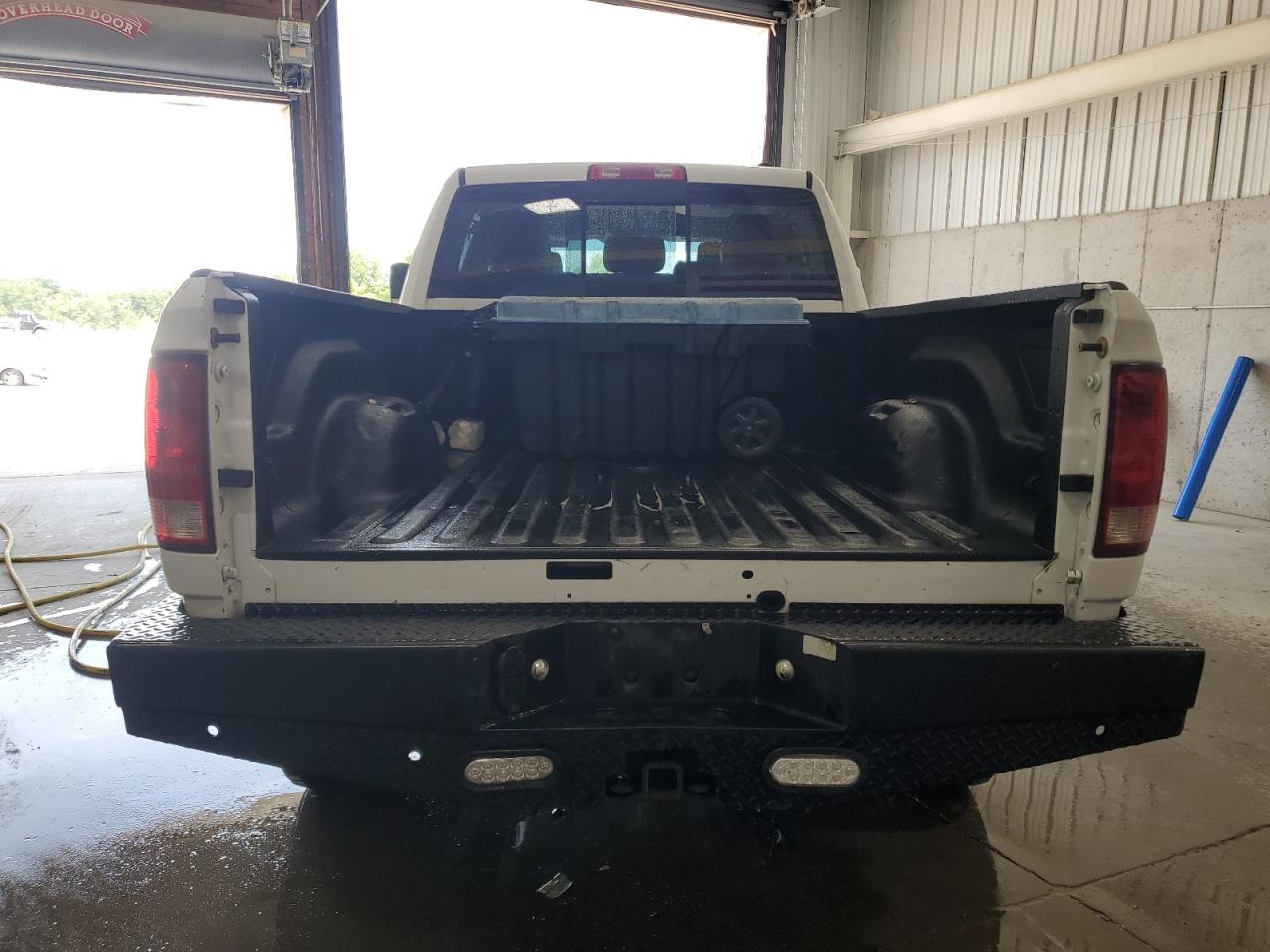 2012 Dodge Ram 2500 Laramie White vin: 3C6UD5NL4CG199518 Damage: Tailgate, Missing, Replacement Required