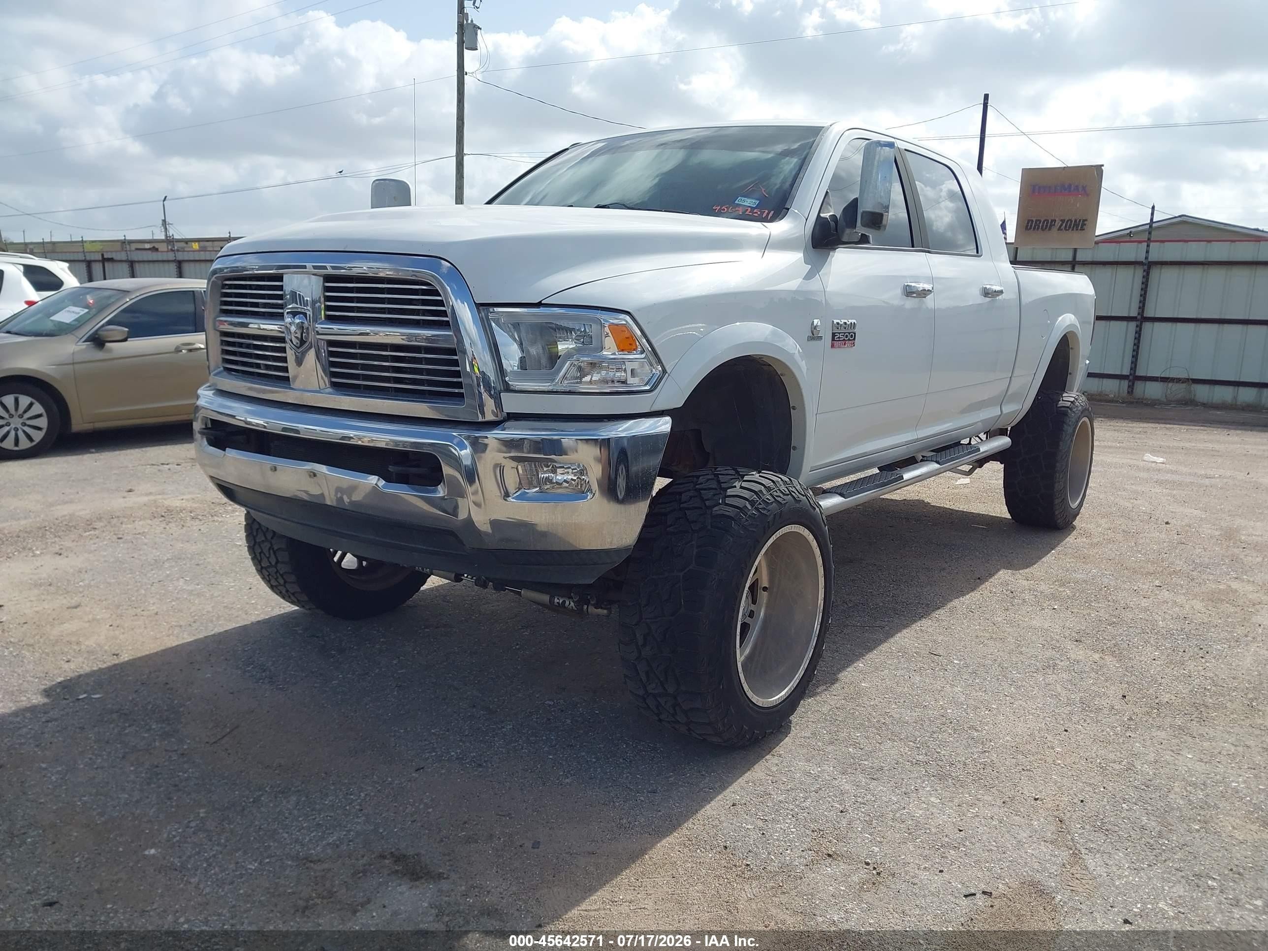2012 Ram 2500 Laramie White vin: 3C6UD5NL4CG316417