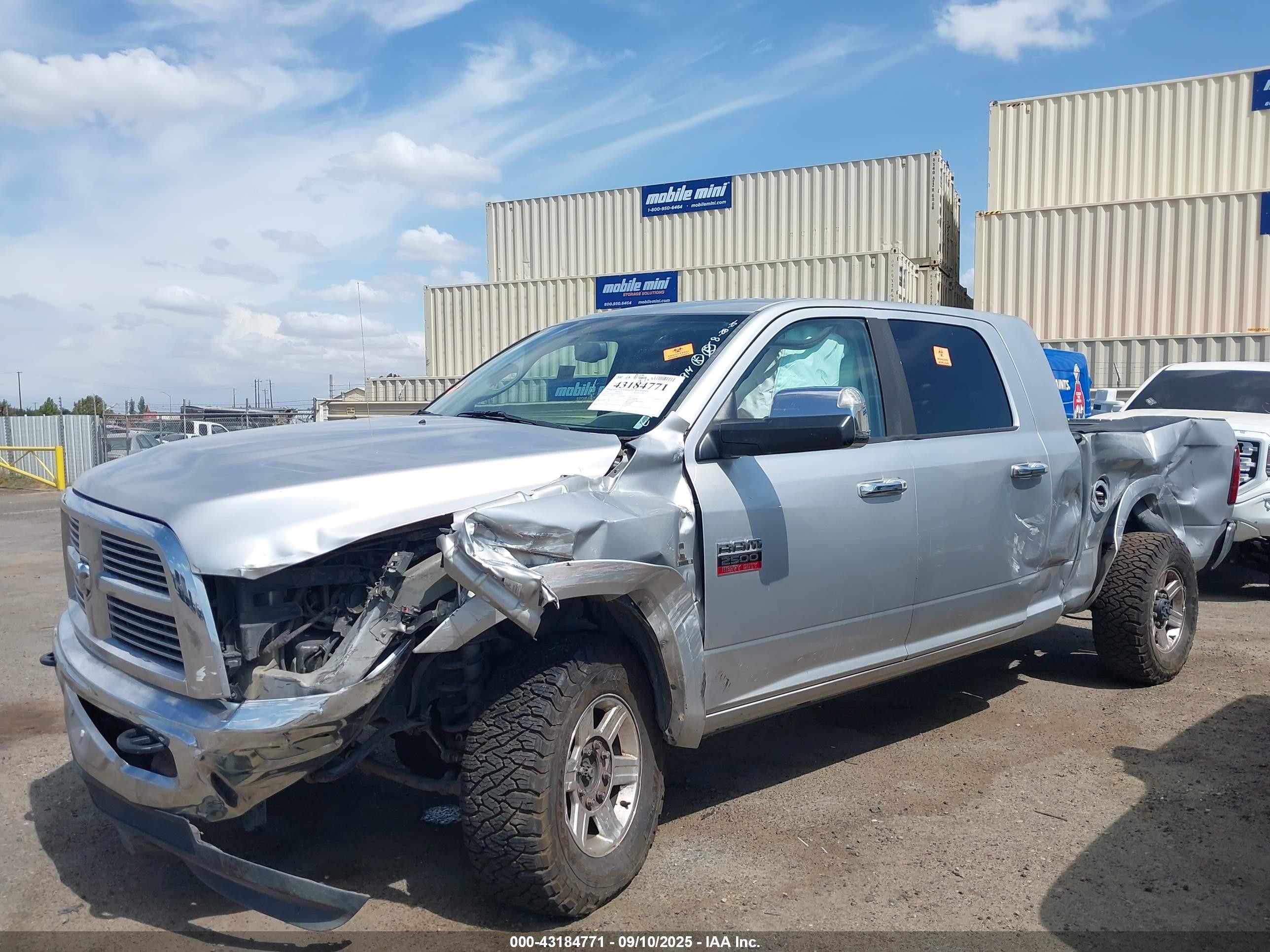 2012 Ram 2500 Laramie Серебряный vin: 3C6UD5NL5CG335932