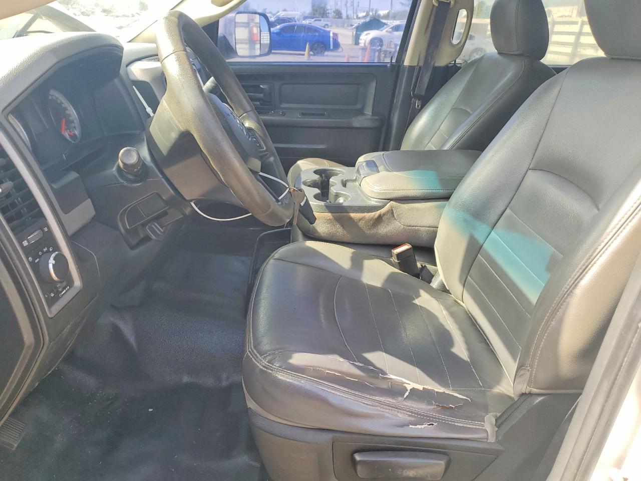 2014 Ram 2500 St White vin: 3C6UR4HJ0EG301860