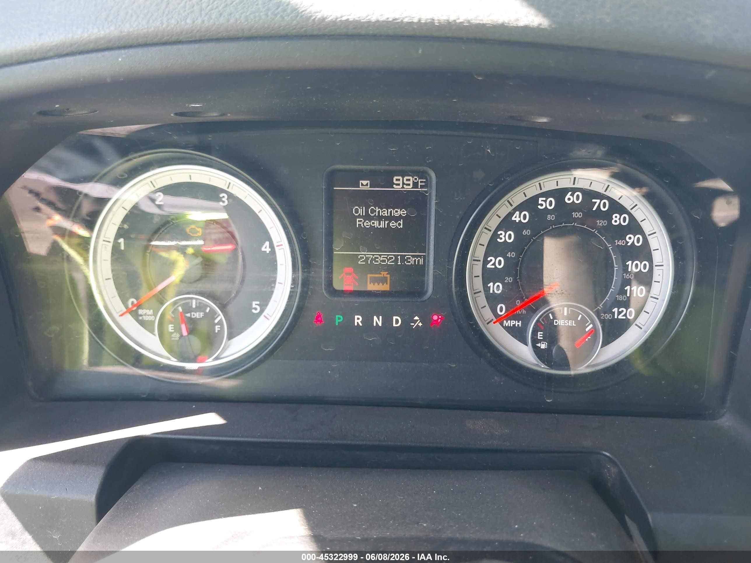 2013 Ram 2500 Tradesman Белый vin: 3C6UR4HL9DG570102