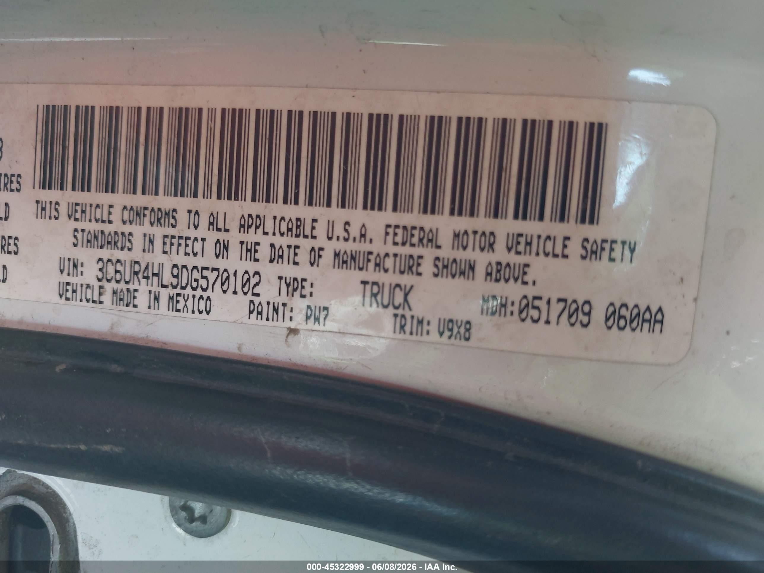 2013 Ram 2500 Tradesman Белый vin: 3C6UR4HL9DG570102