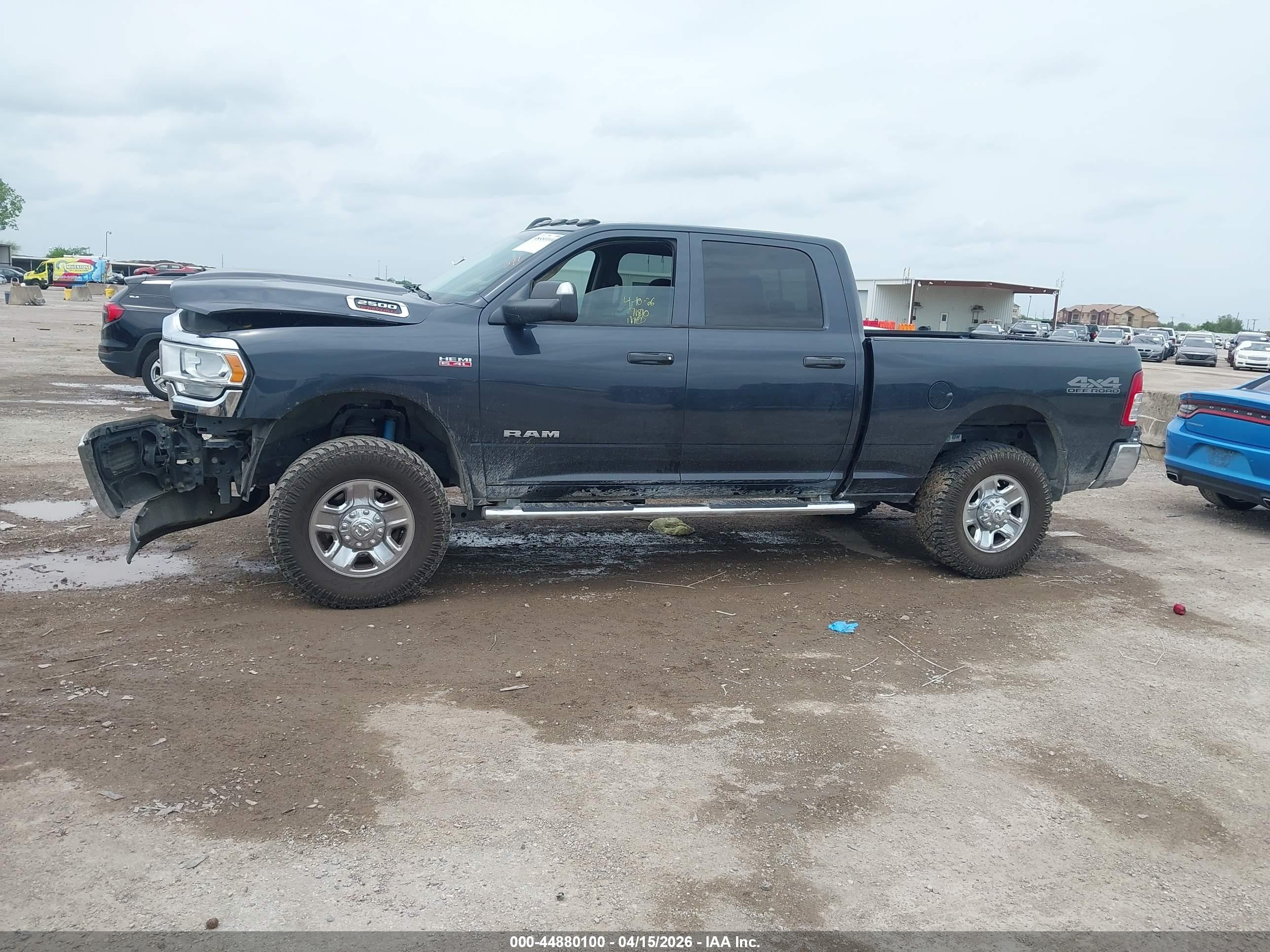 2020 Ram 2500 Tradesman  4x4 6'4 Box Серый vin: 3C6UR5CJ1LG147797