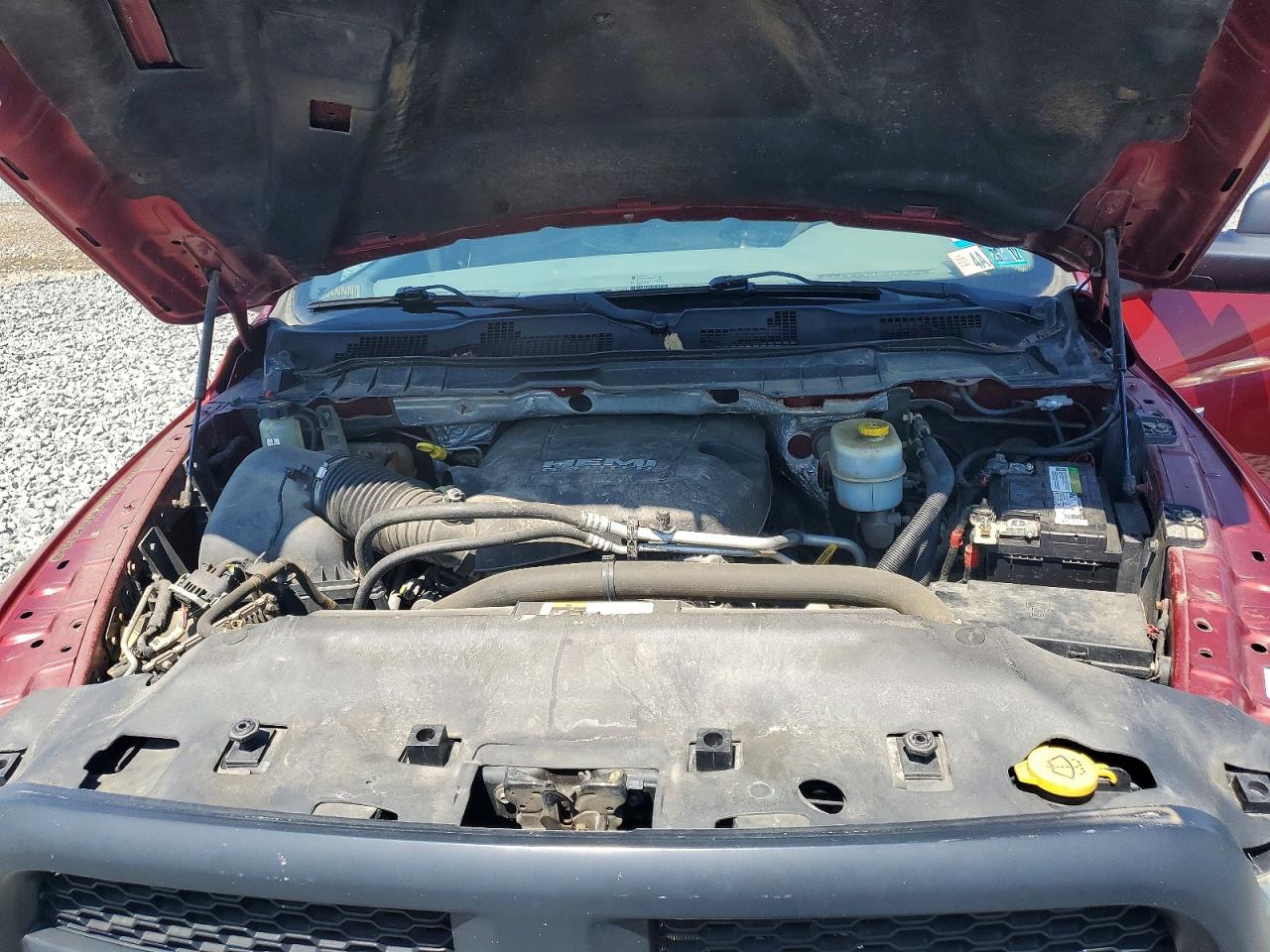 2014 Ram 2500 St Red vin: 3C6UR5CJ2EG113872
