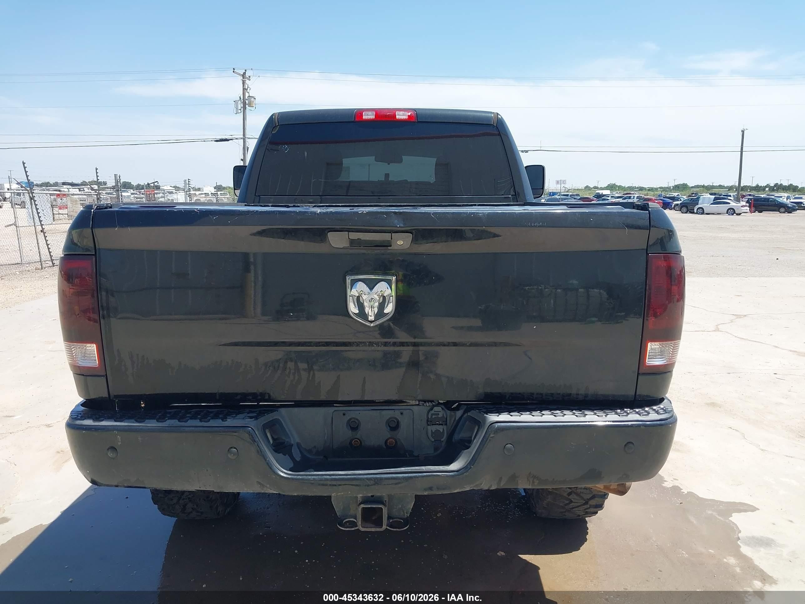 2015 Ram 2500 Tradesman Black vin: 3C6UR5CJ2FG665275