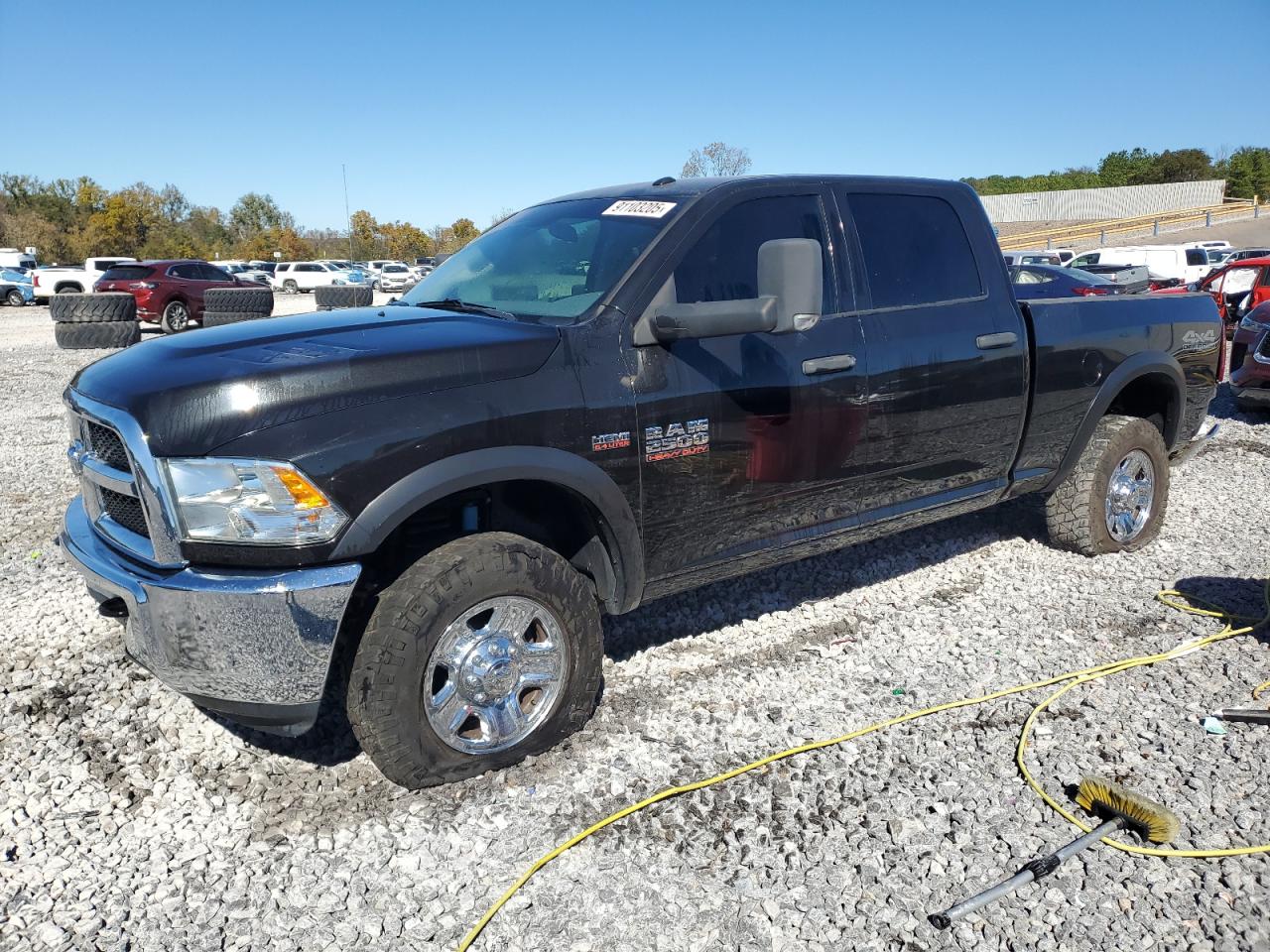3C6UR5CJ2JG231785