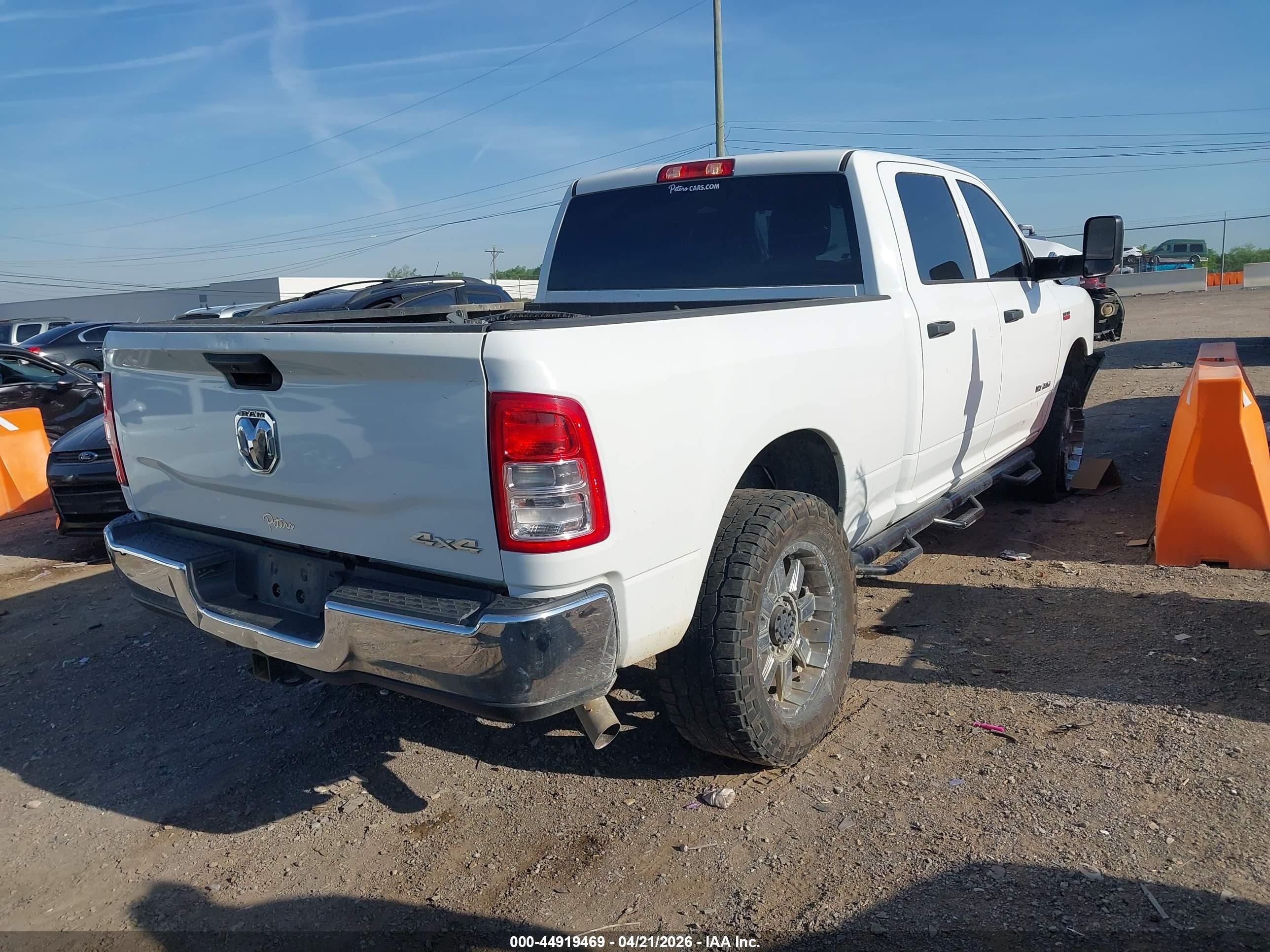 2020 Ram 2500 Tradesman  4x4 6'4 Box Белый vin: 3C6UR5CJ2LG163538