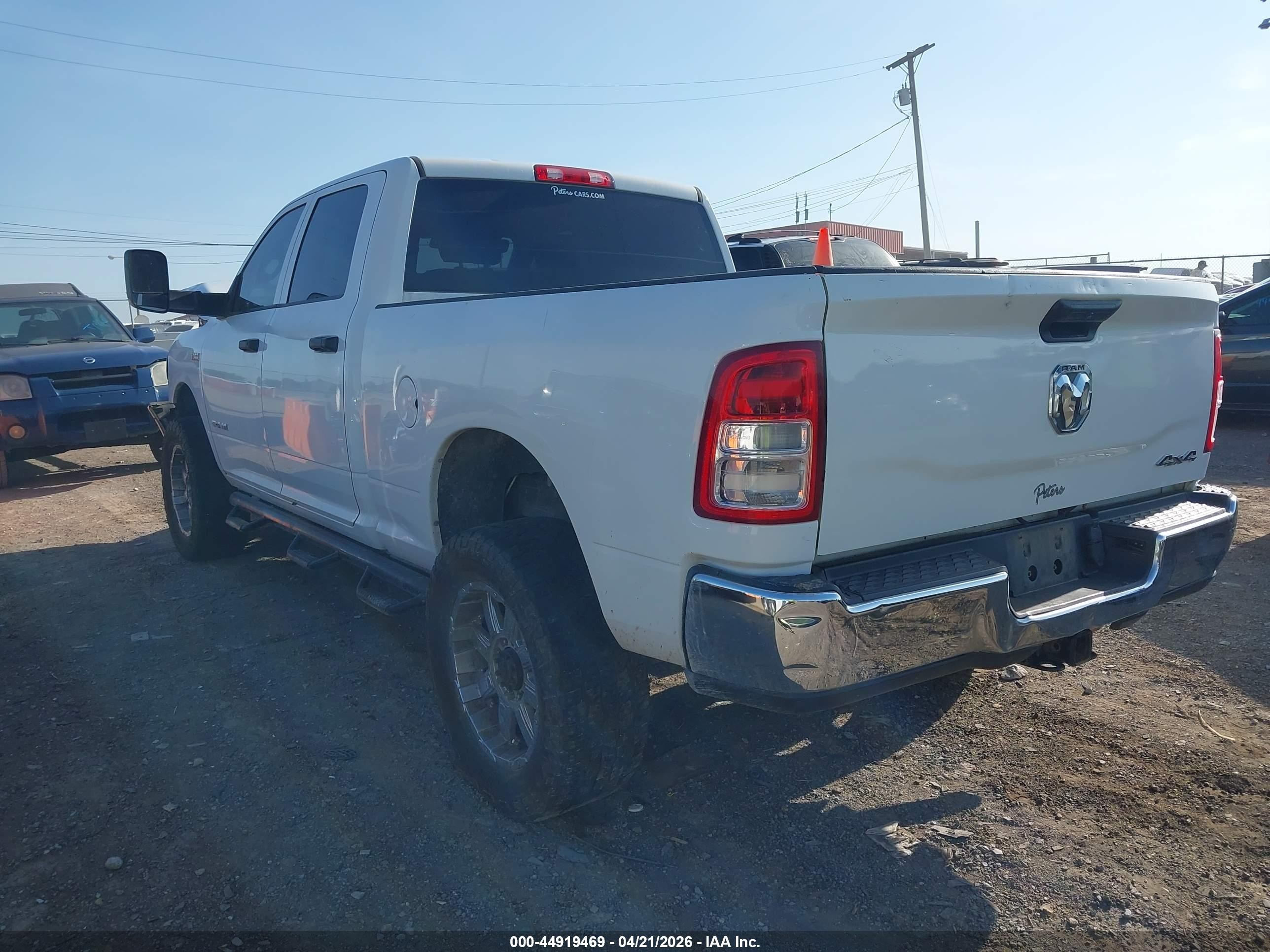 2020 Ram 2500 Tradesman  4x4 6'4 Box Белый vin: 3C6UR5CJ2LG163538