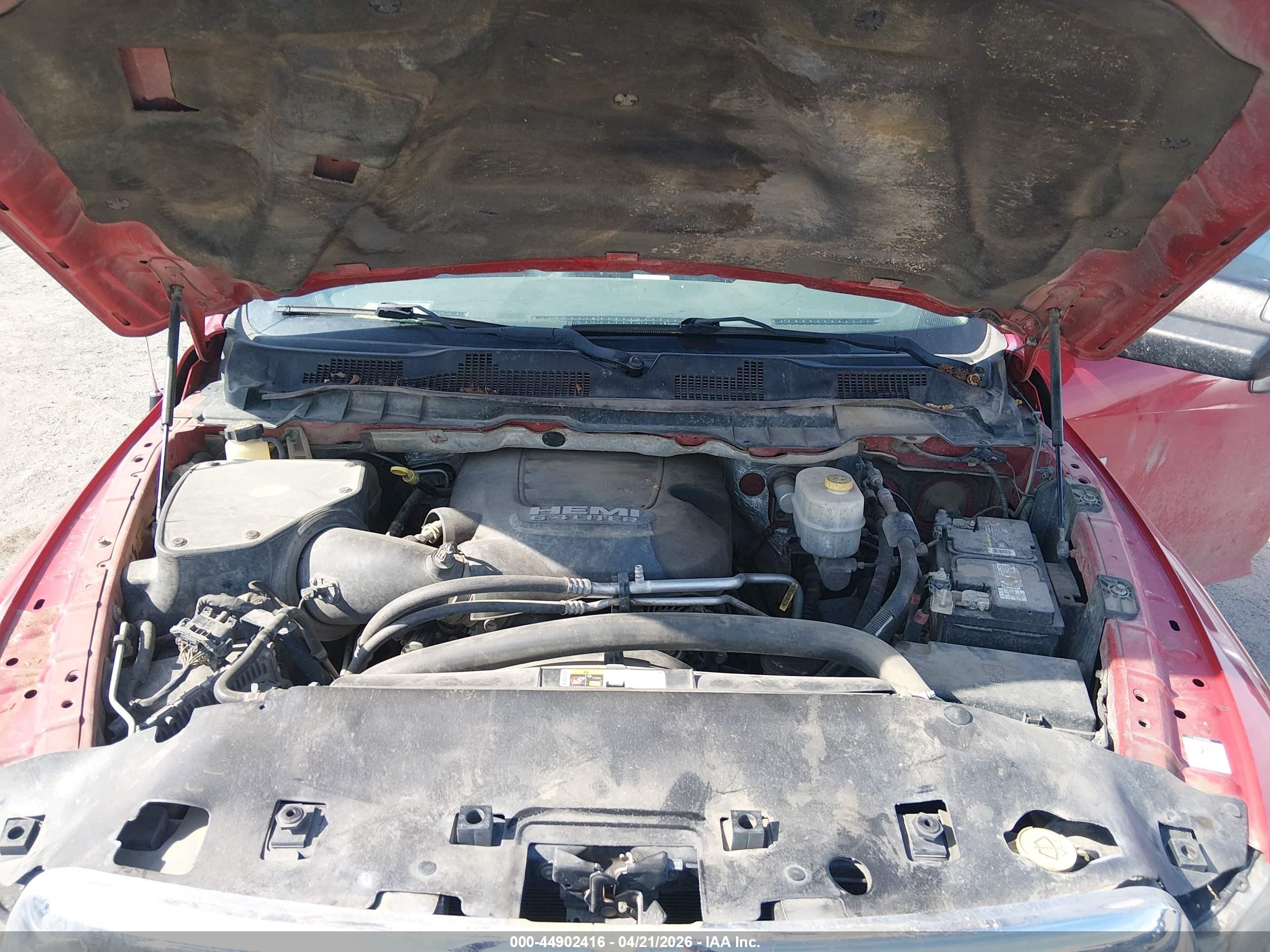 2015 Ram 2500 Tradesman Red vin: 3C6UR5CJ3FG658481