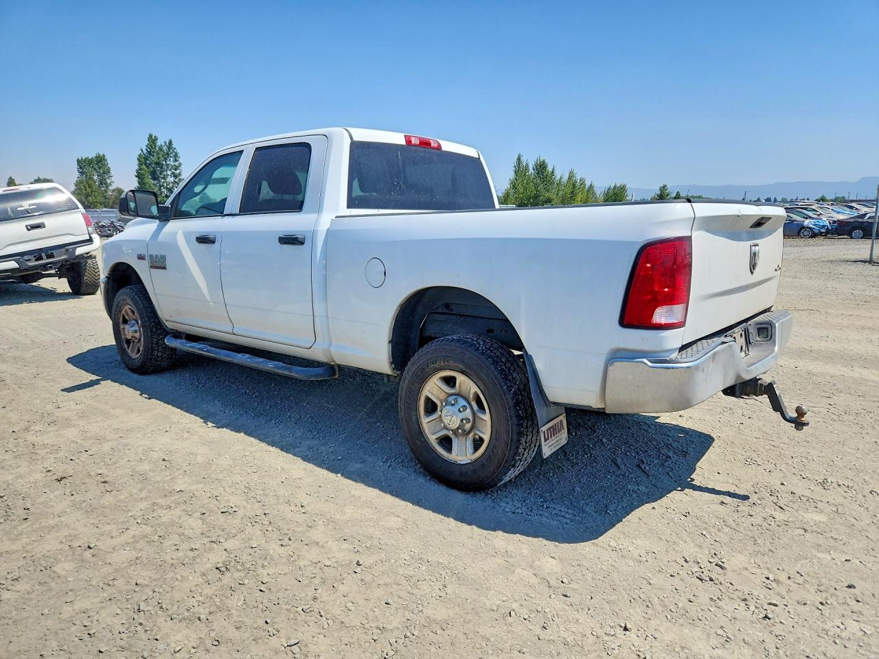 2016 Ram 2500 St White vin: 3C6UR5CJ4GG281628