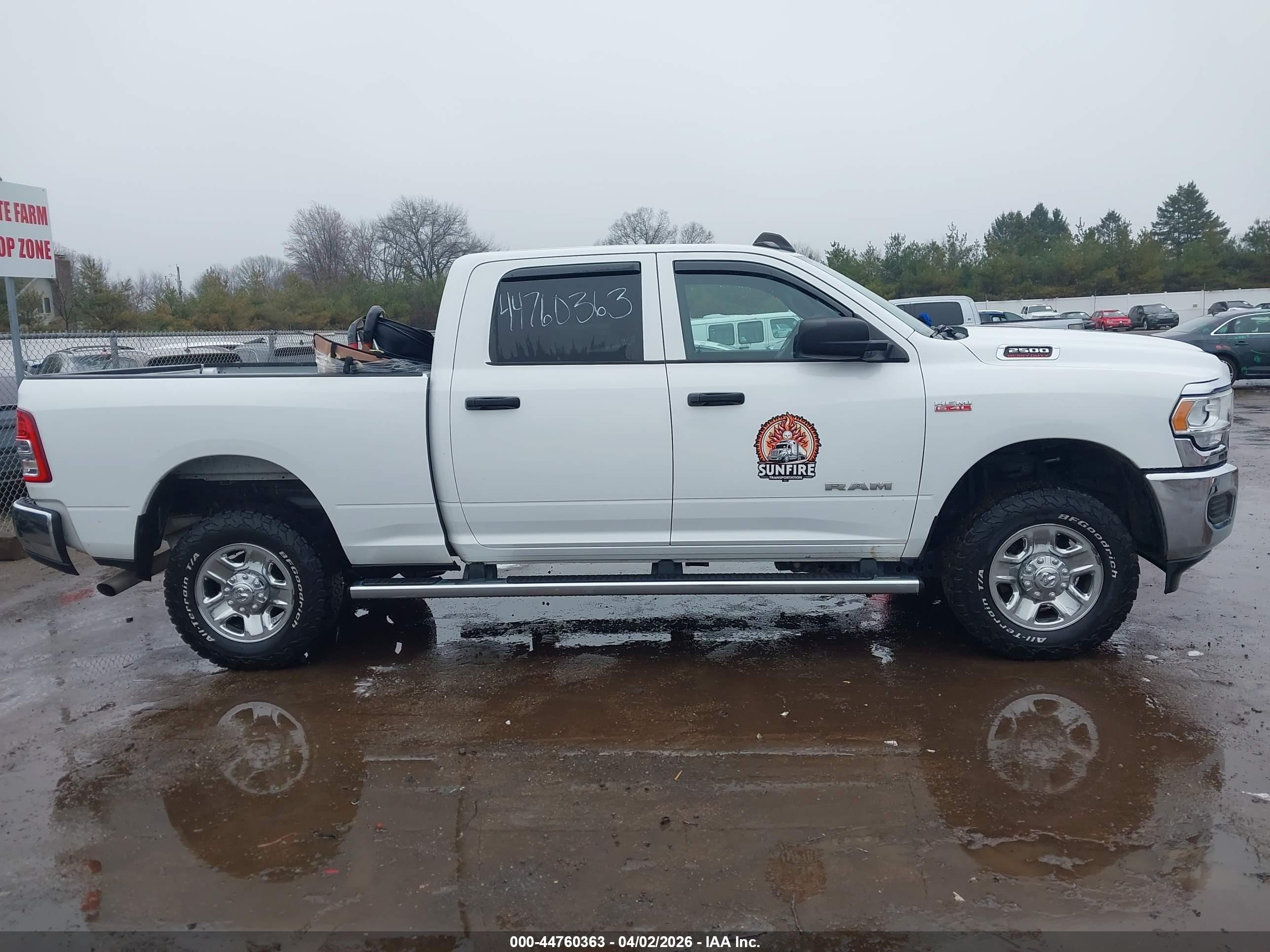 2022 Ram 2500 Tradesman  4x4 6'4 Box White vin: 3C6UR5CJ5NG129662