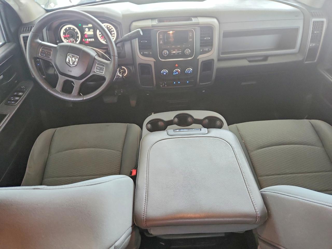2014 Ram 2500 St White vin: 3C6UR5CJ7EG179317