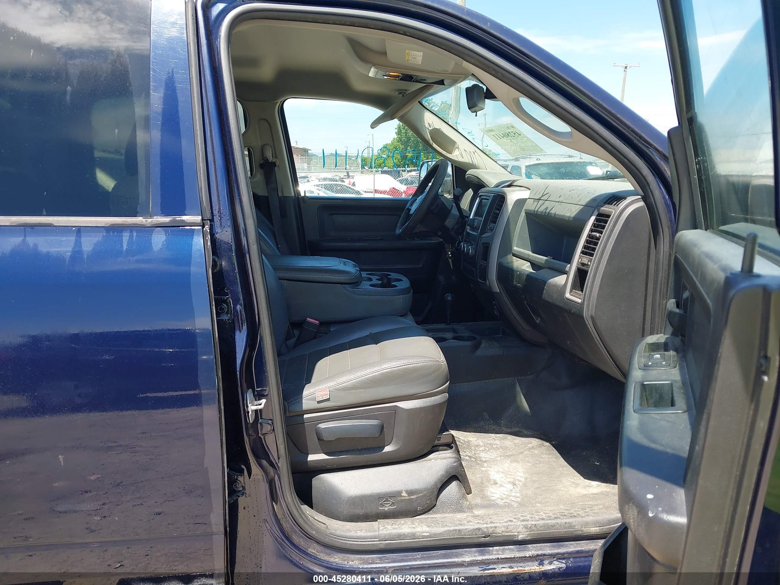 2016 Ram 2500 Tradesman Blue vin: 3C6UR5CJ7GG231810