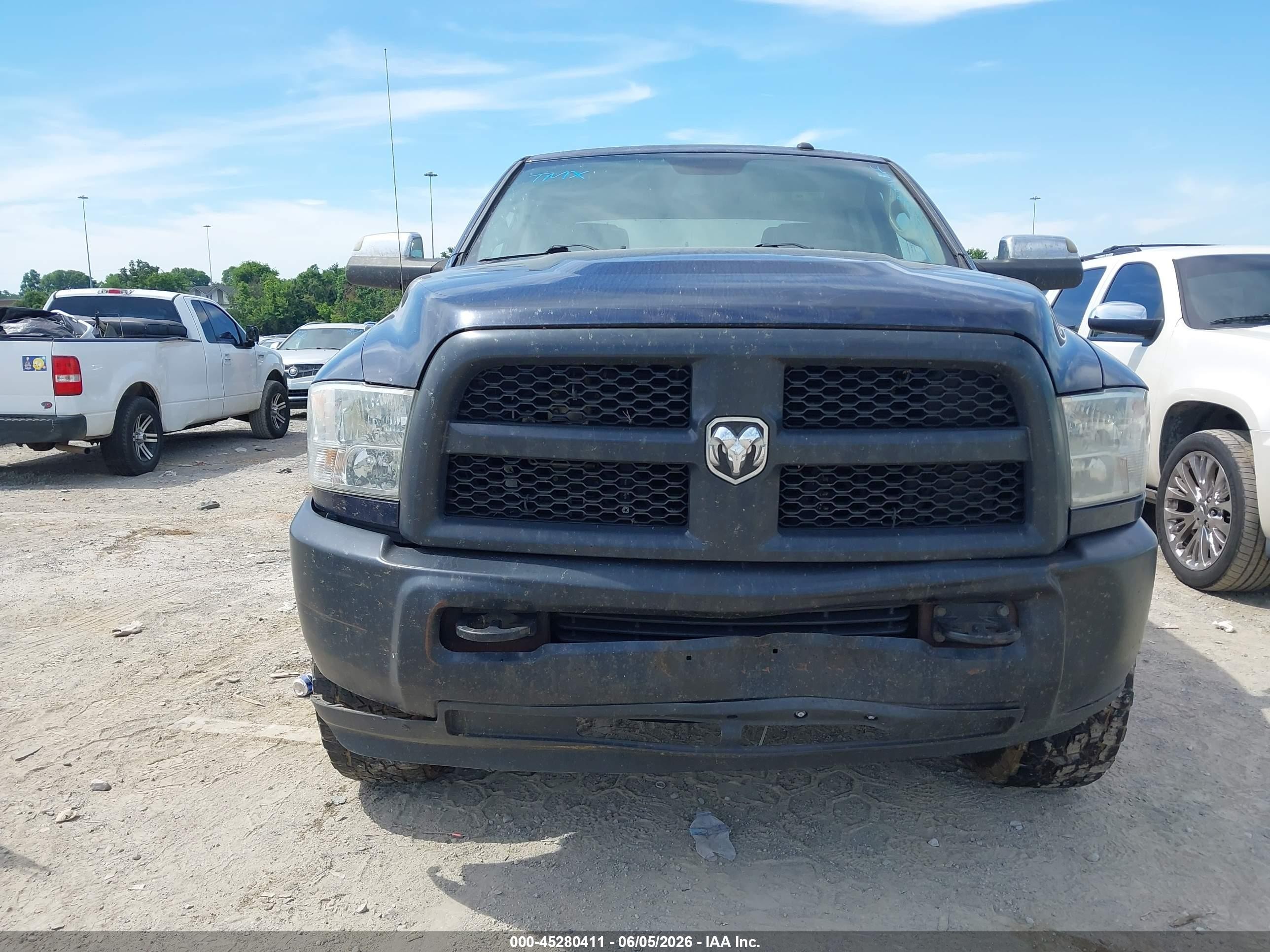 2016 Ram 2500 Tradesman Blue vin: 3C6UR5CJ7GG231810