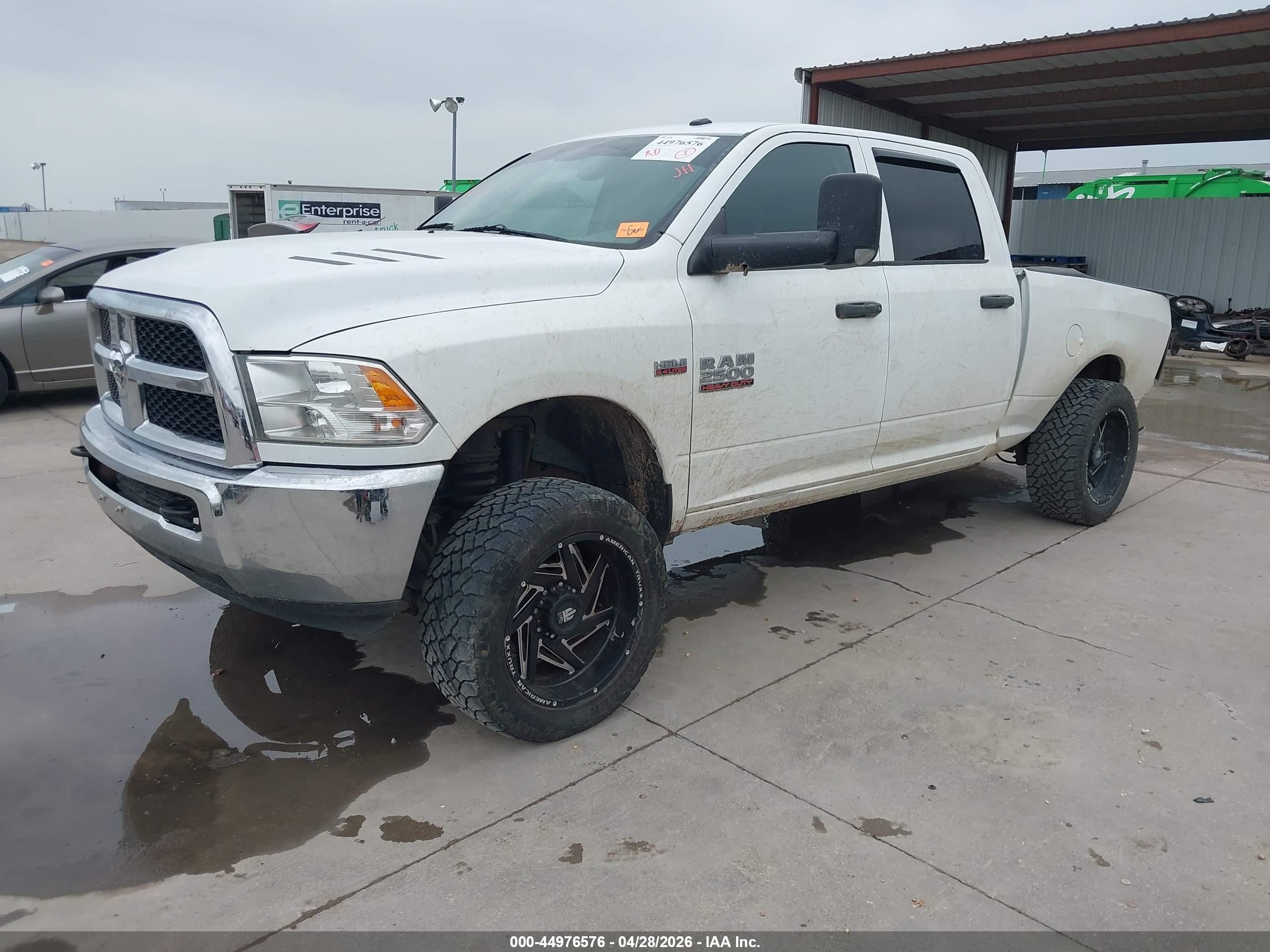 2015 Ram 2500 Tradesman White vin: 3C6UR5CJ8FG529359