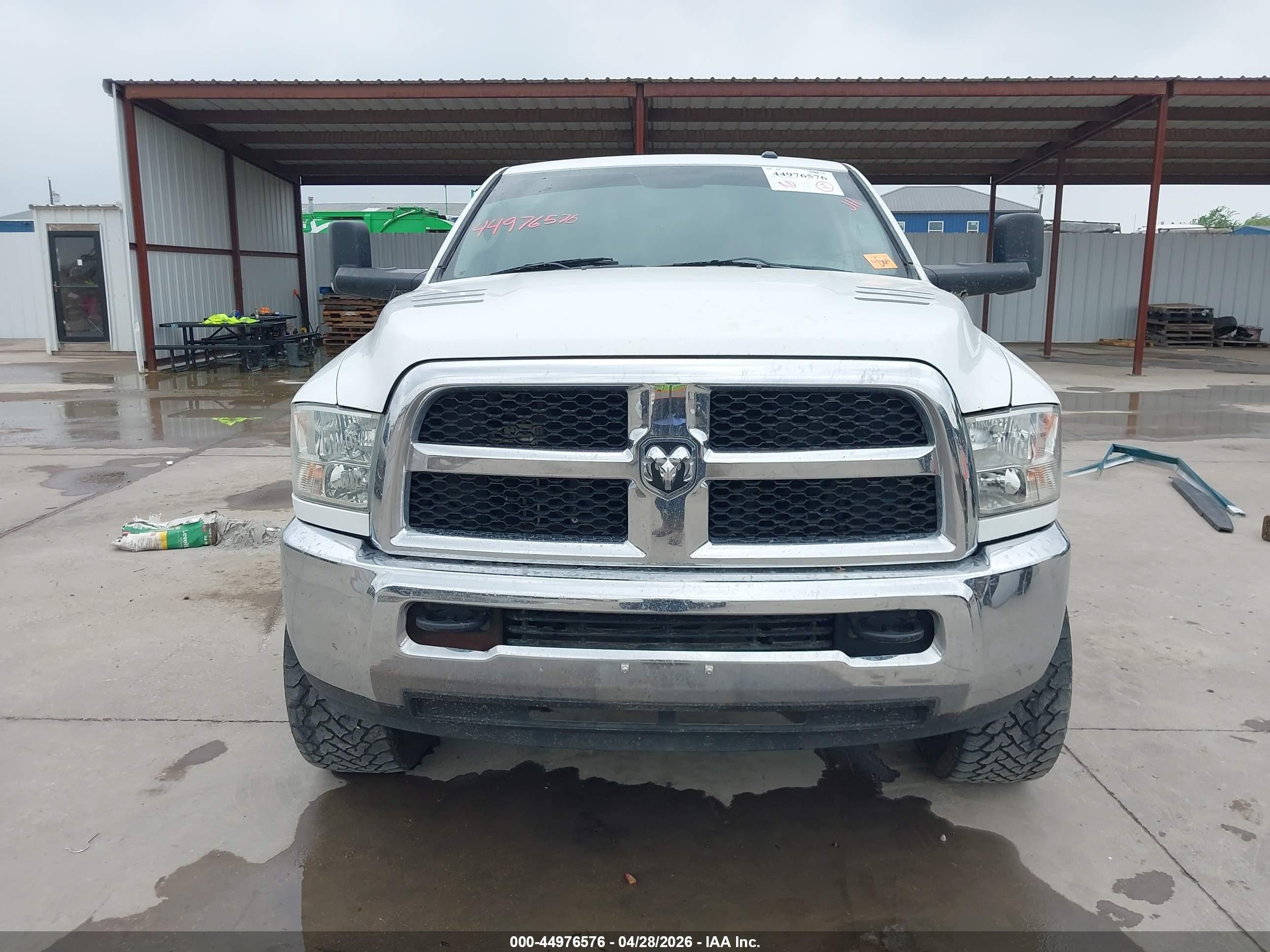 2015 Ram 2500 Tradesman White vin: 3C6UR5CJ8FG529359