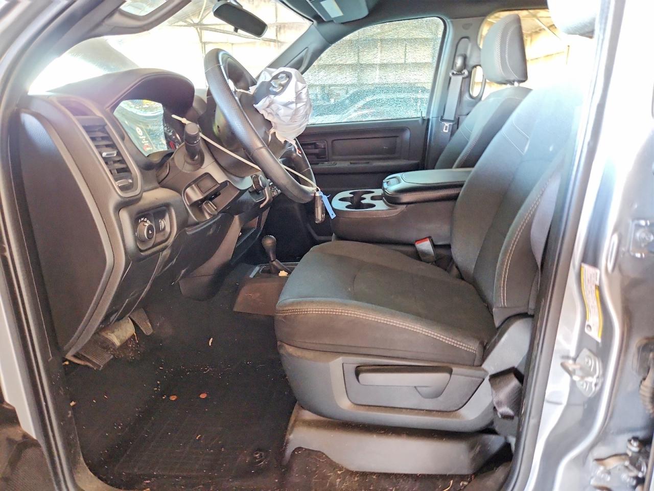 2024 Ram 2500 Tradesman Silver vin: 3C6UR5CJ8RG327500