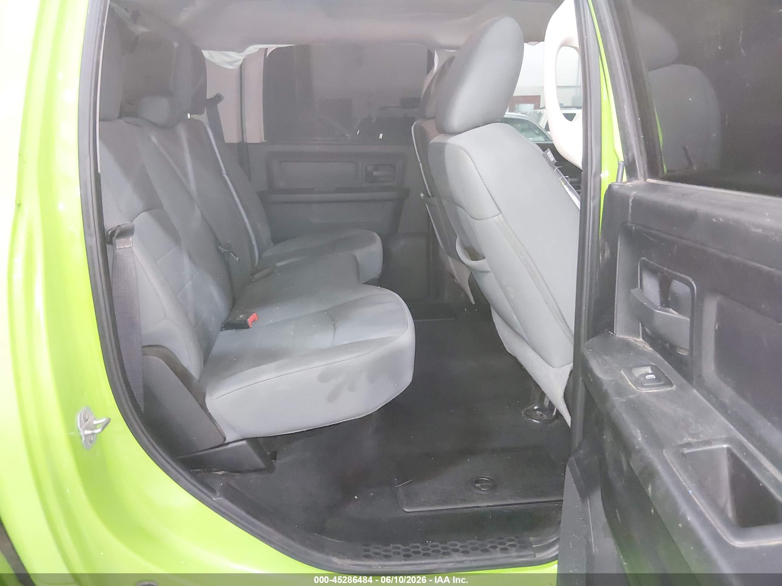 2013 Ram 2500 Tradesman Green vin: 3C6UR5CL0DG611990