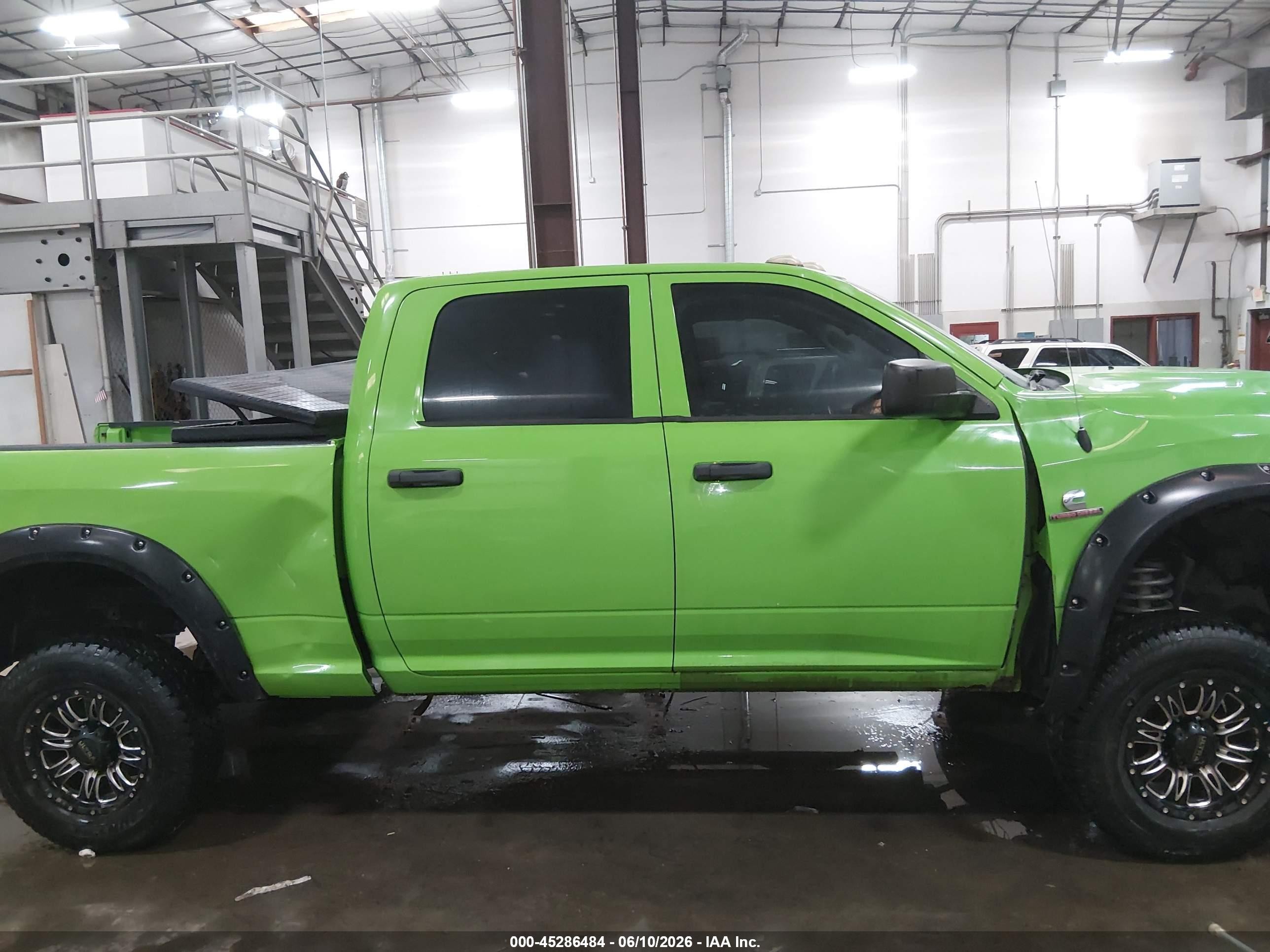 2013 Ram 2500 Tradesman Green vin: 3C6UR5CL0DG611990