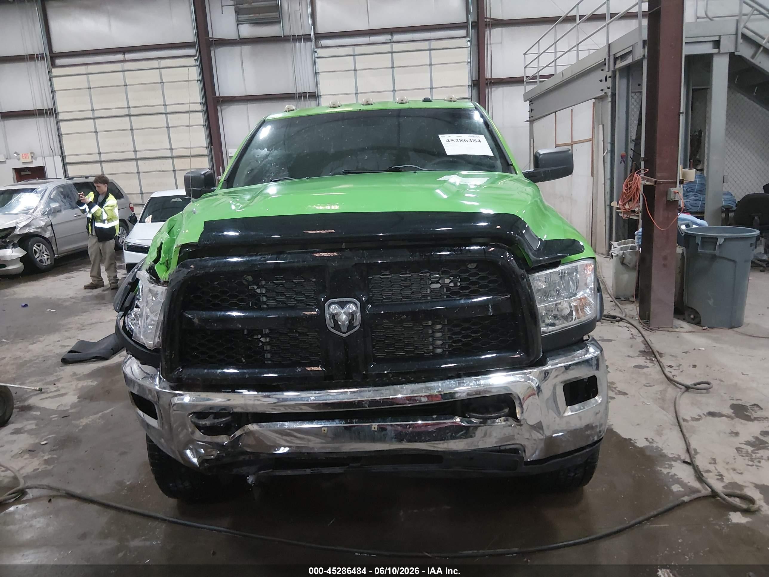 2013 Ram 2500 Tradesman Green vin: 3C6UR5CL0DG611990