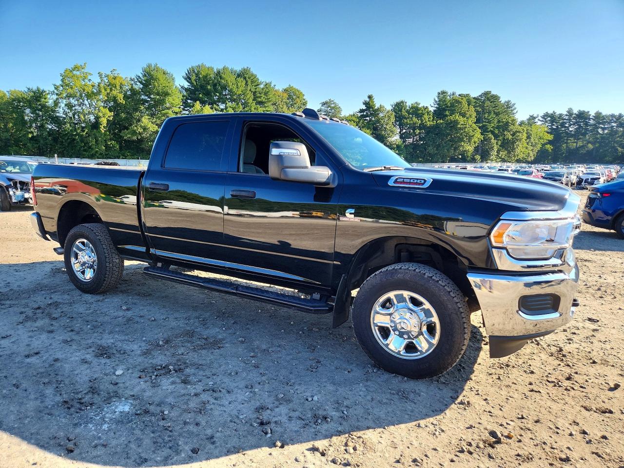 2024 Ram 2500 Black vin: 3C6UR5CL1RG327663