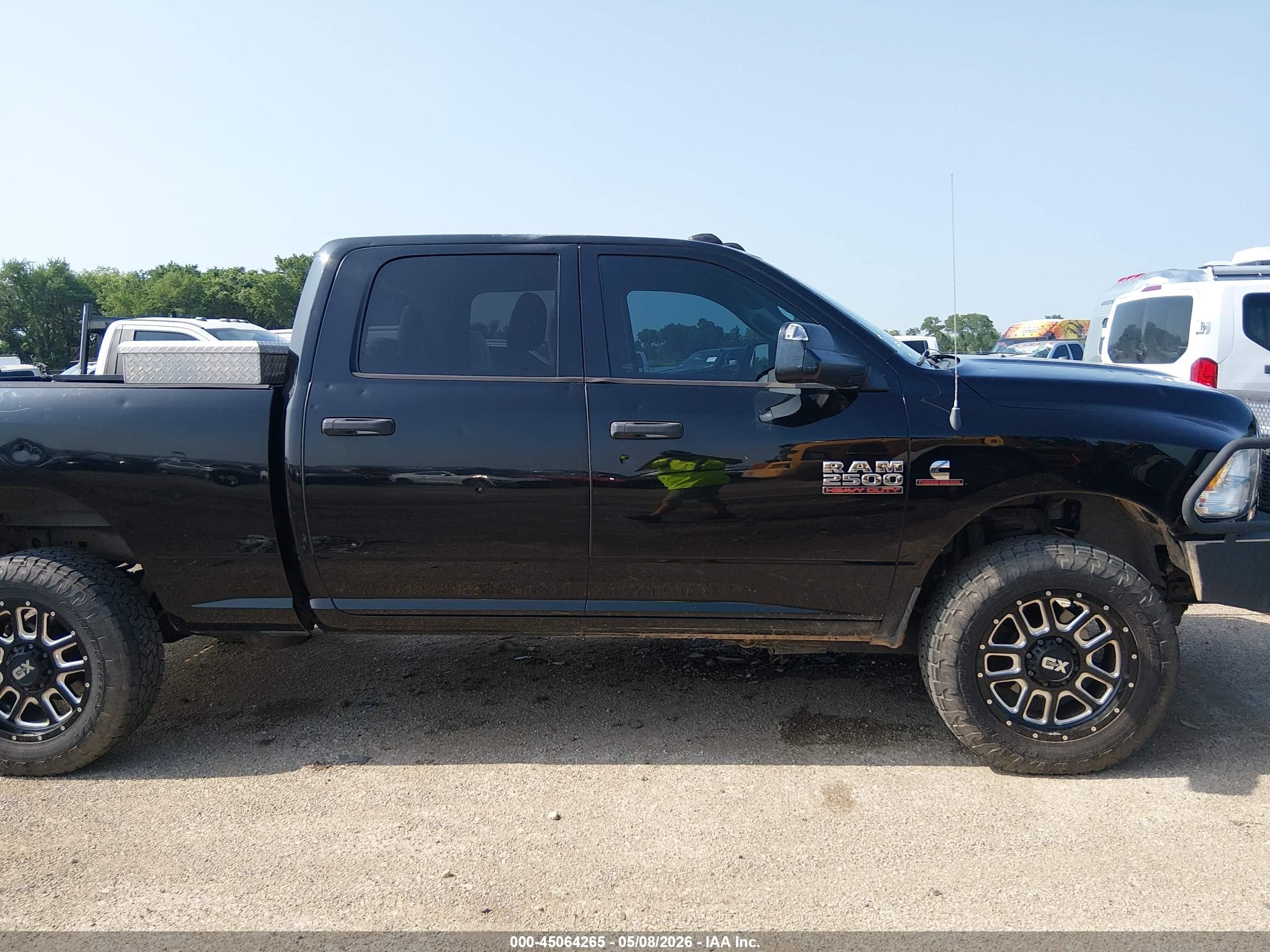 2014 Ram 2500 Tradesman Black vin: 3C6UR5CL5EG189734