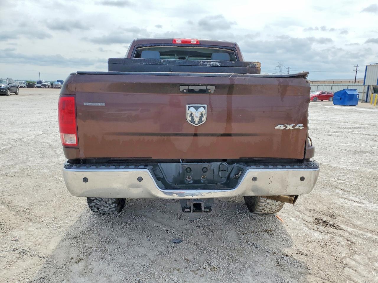 2014 Ram 2500 St Brown vin: 3C6UR5CL5EG214034