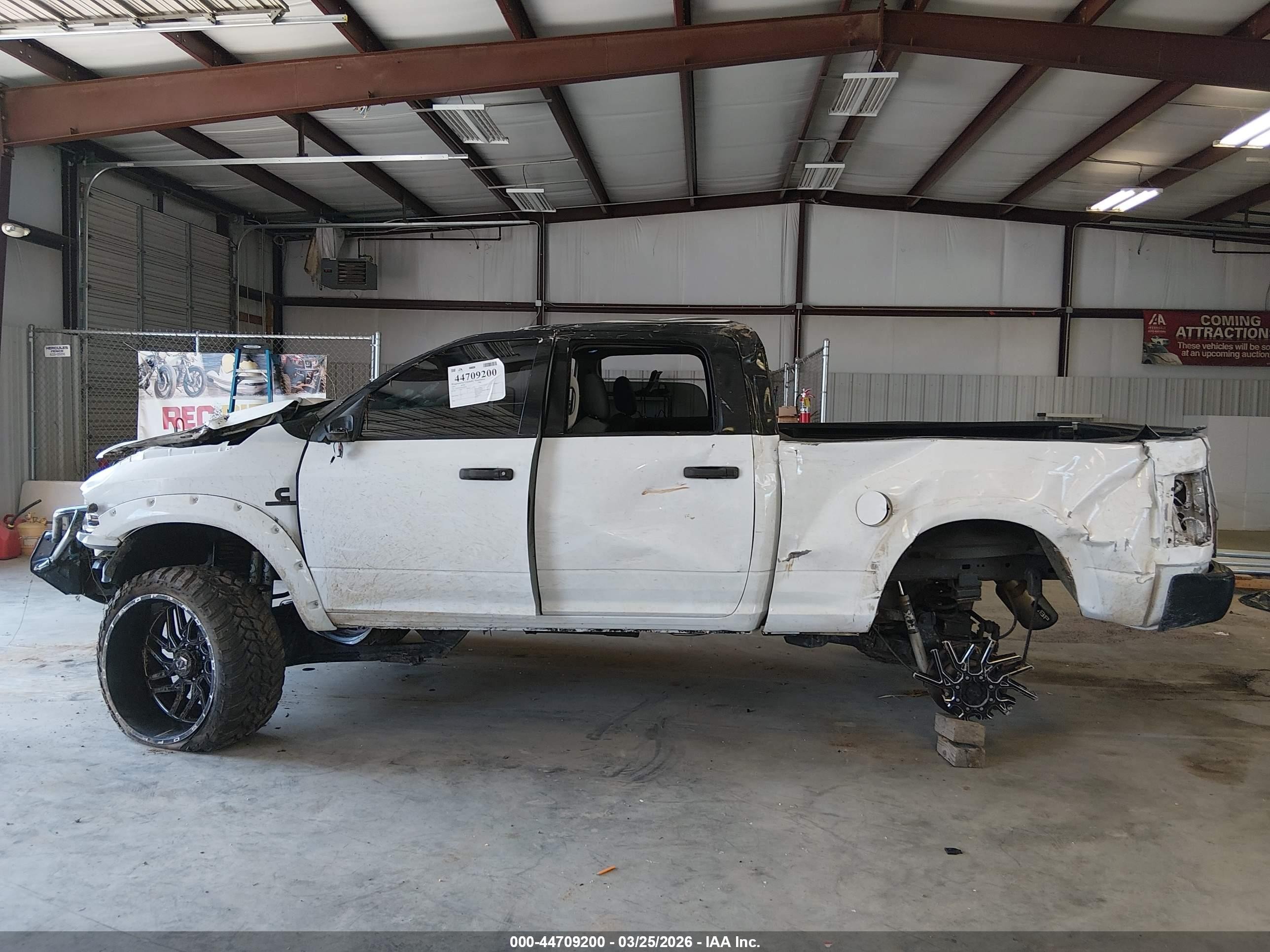 2014 Ram 2500 Tradesman Белый vin: 3C6UR5CL5EG263816
