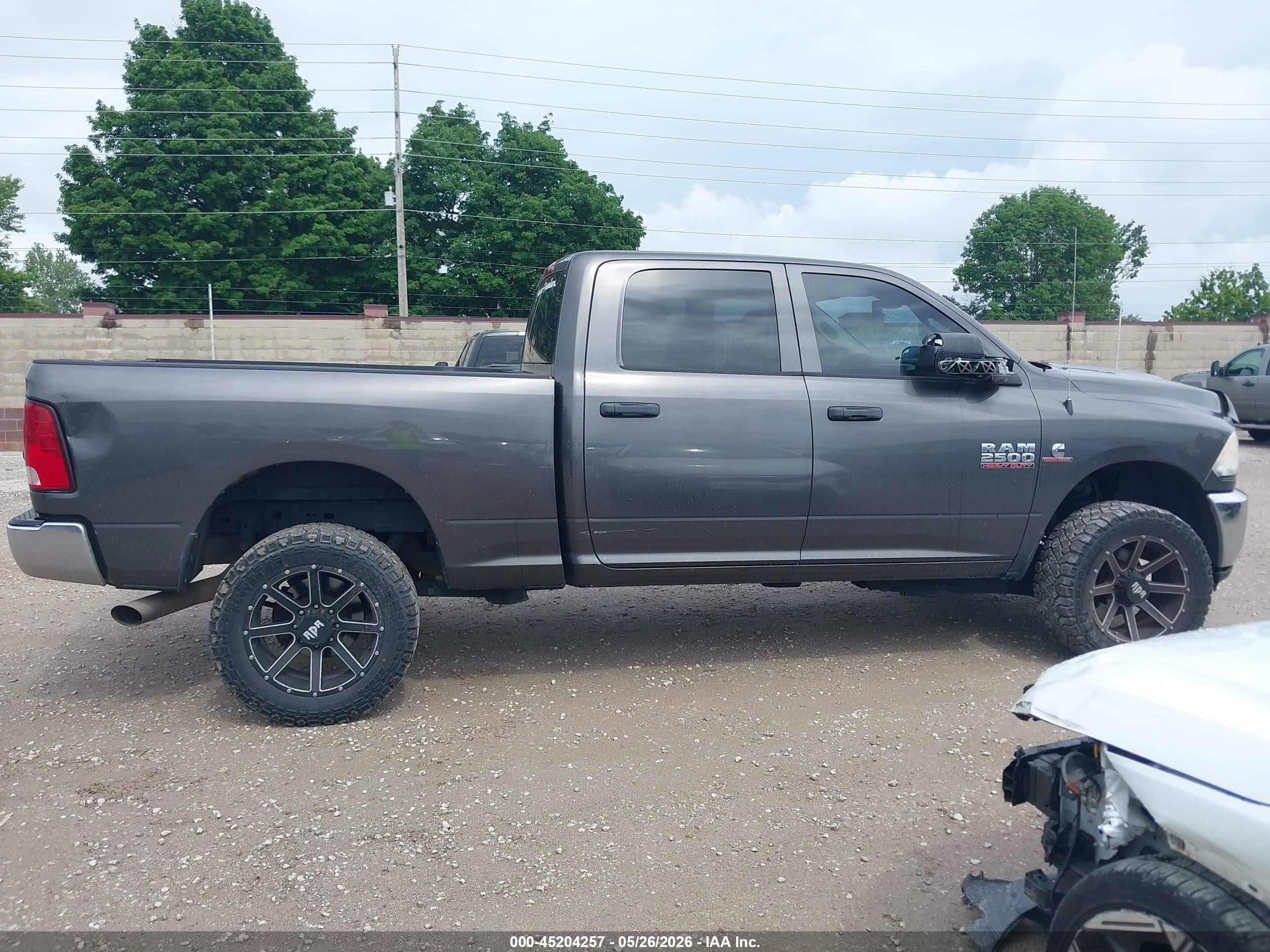 2015 Ram 2500 Tradesman Gray vin: 3C6UR5CL5FG552406