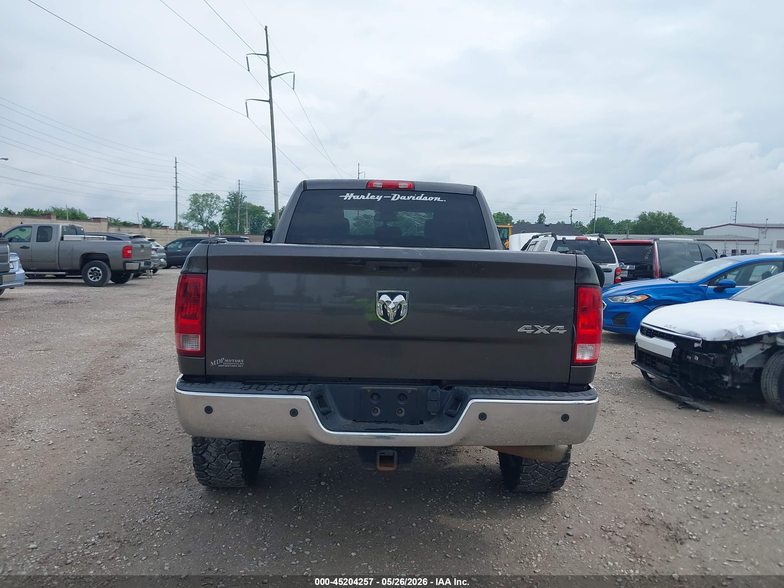 2015 Ram 2500 Tradesman Gray vin: 3C6UR5CL5FG552406