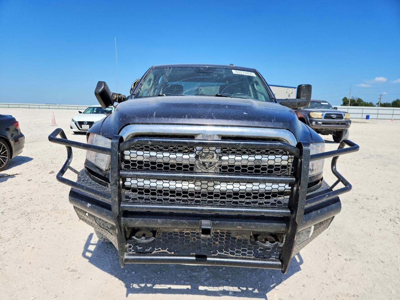 2015 Ram 2500 St Серый vin: 3C6UR5CL5FG552471