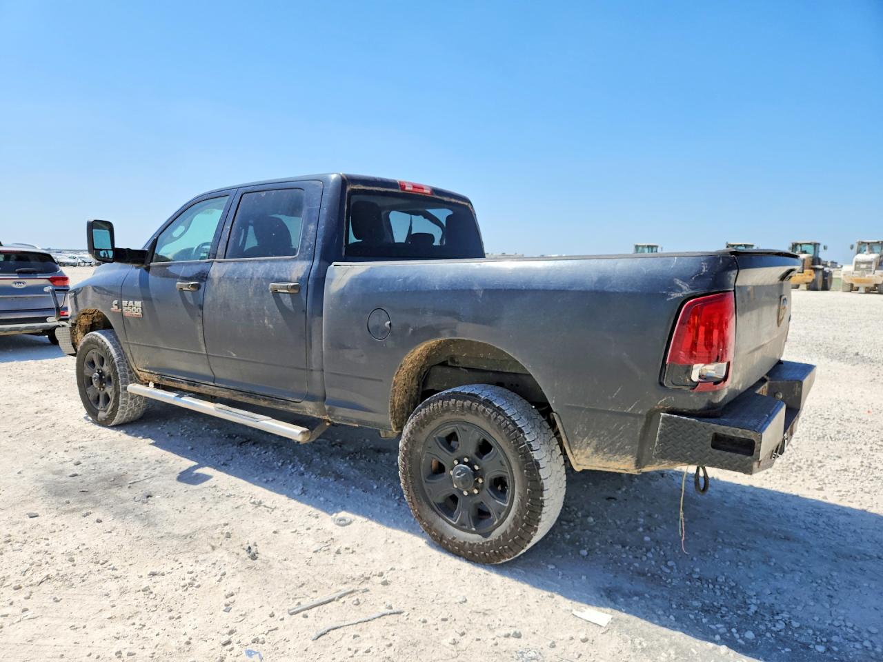 2015 Ram 2500 St Серый vin: 3C6UR5CL5FG552471