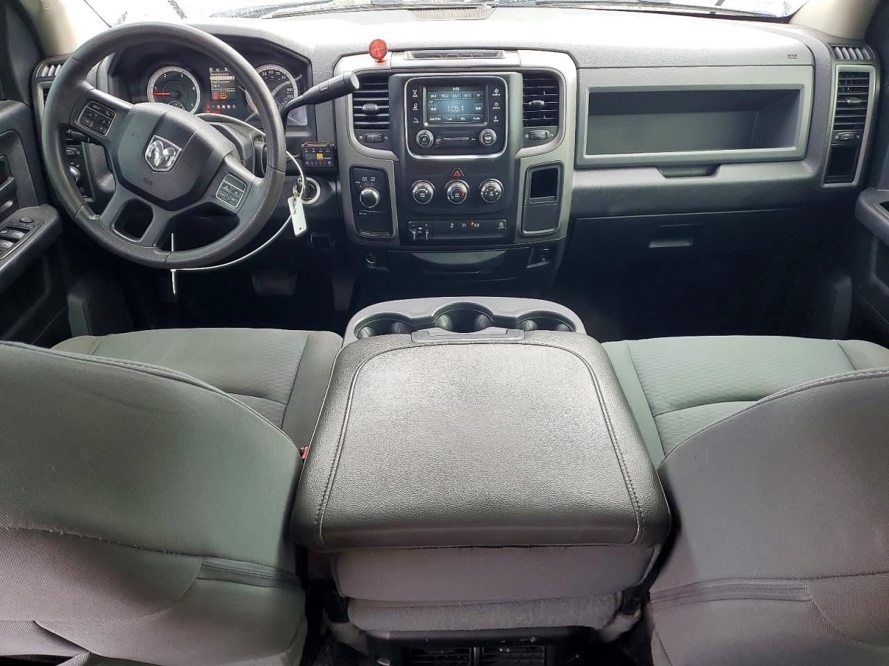 2013 Ram 2500 St Silver vin: 3C6UR5CL6DG545462